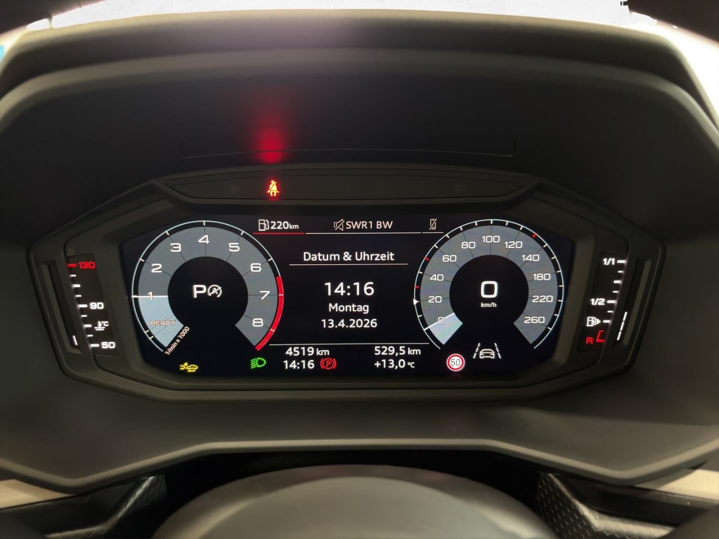 Bild über Audi A1 Sportback advanced 30 TFSI S tronic - für weitere Informationen kontaktieren Sie den Audi Partner