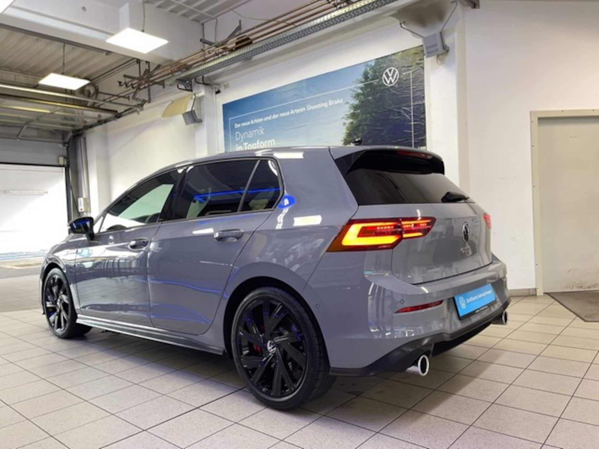 Volkswagen Golf GTI