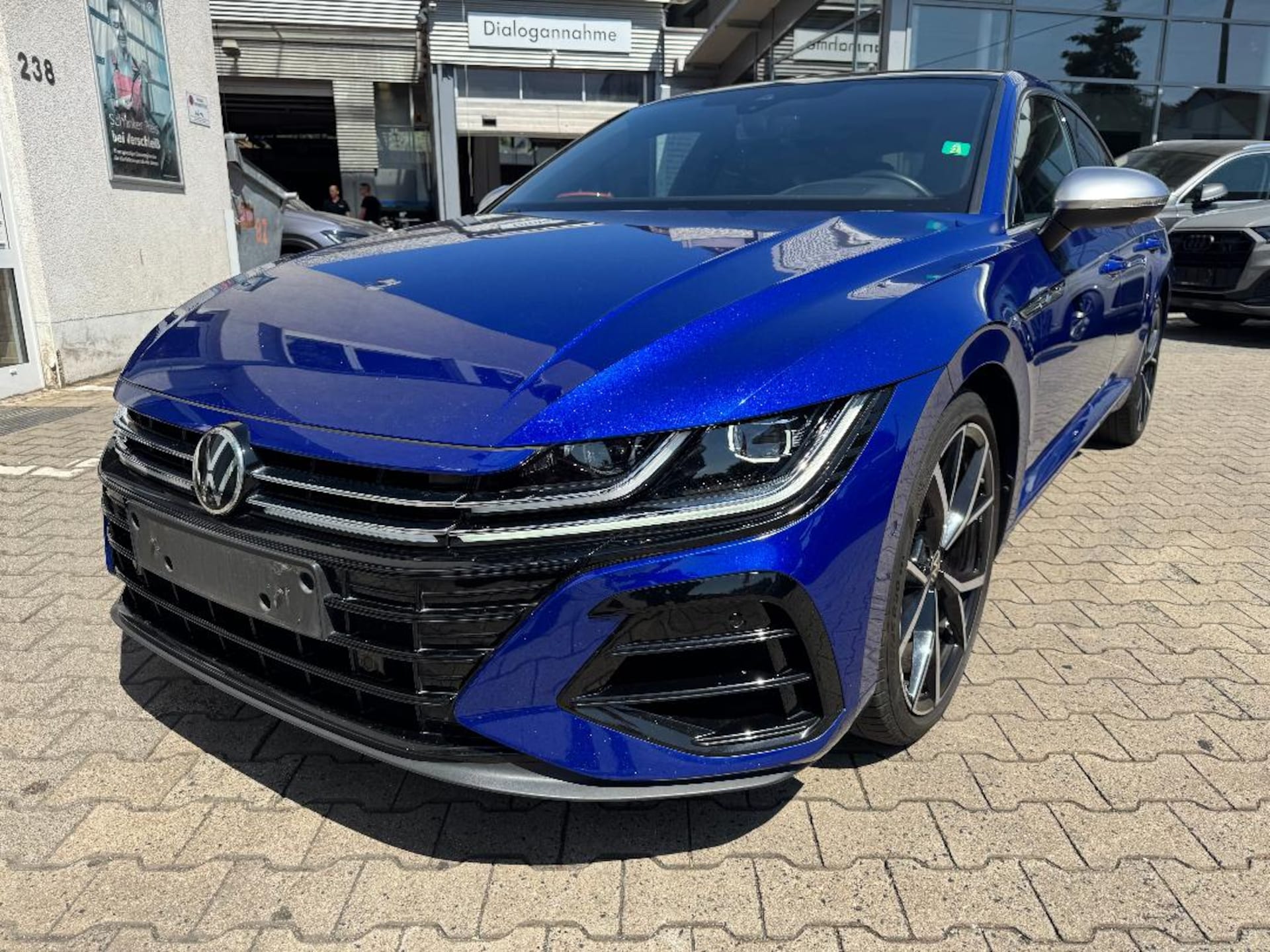 Volkswagen Arteon R