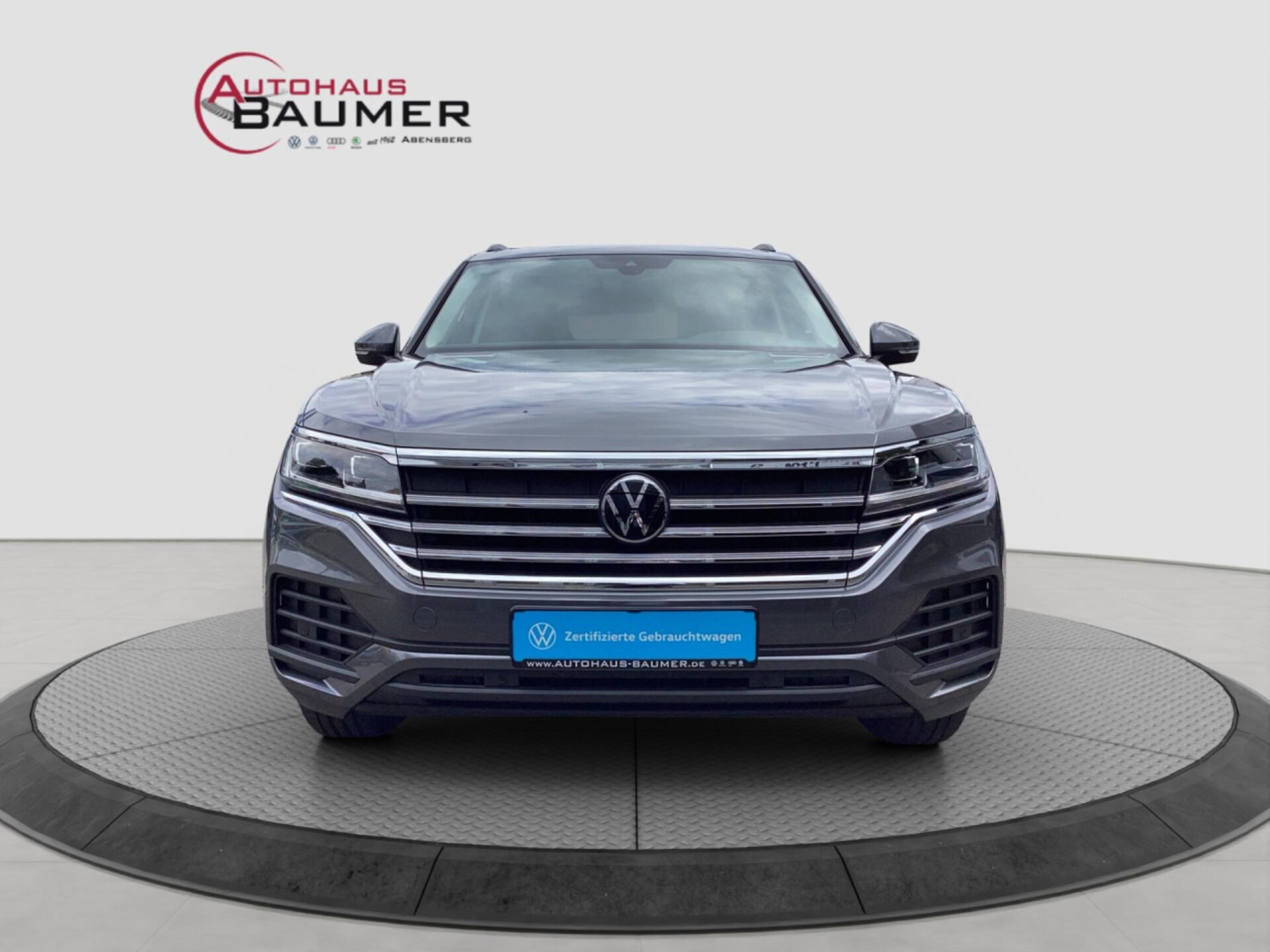 Volkswagen Touareg Basis-Modell