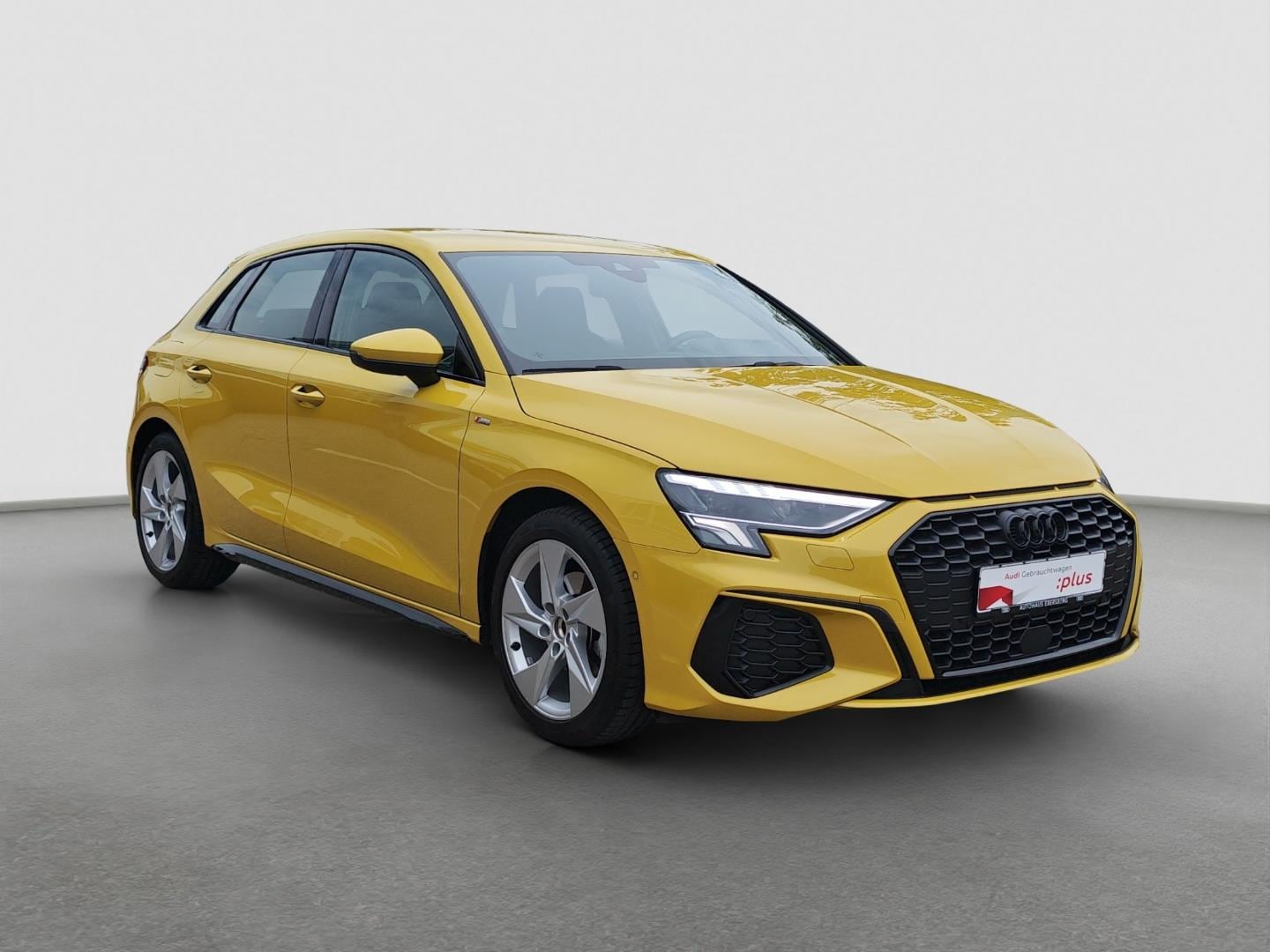 Bild über Audi A3 Sportback S line 35 TFSI Schaltgetriebe - für weitere Informationen kontaktieren Sie den Audi Partner