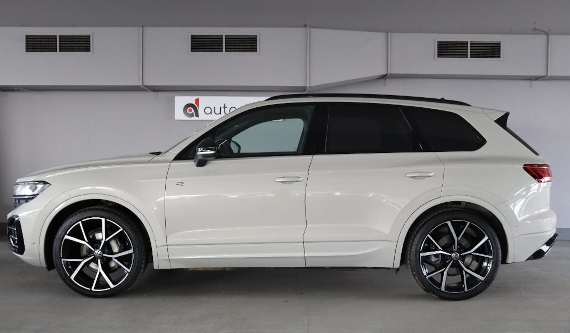 Volkswagen Touareg R-Line