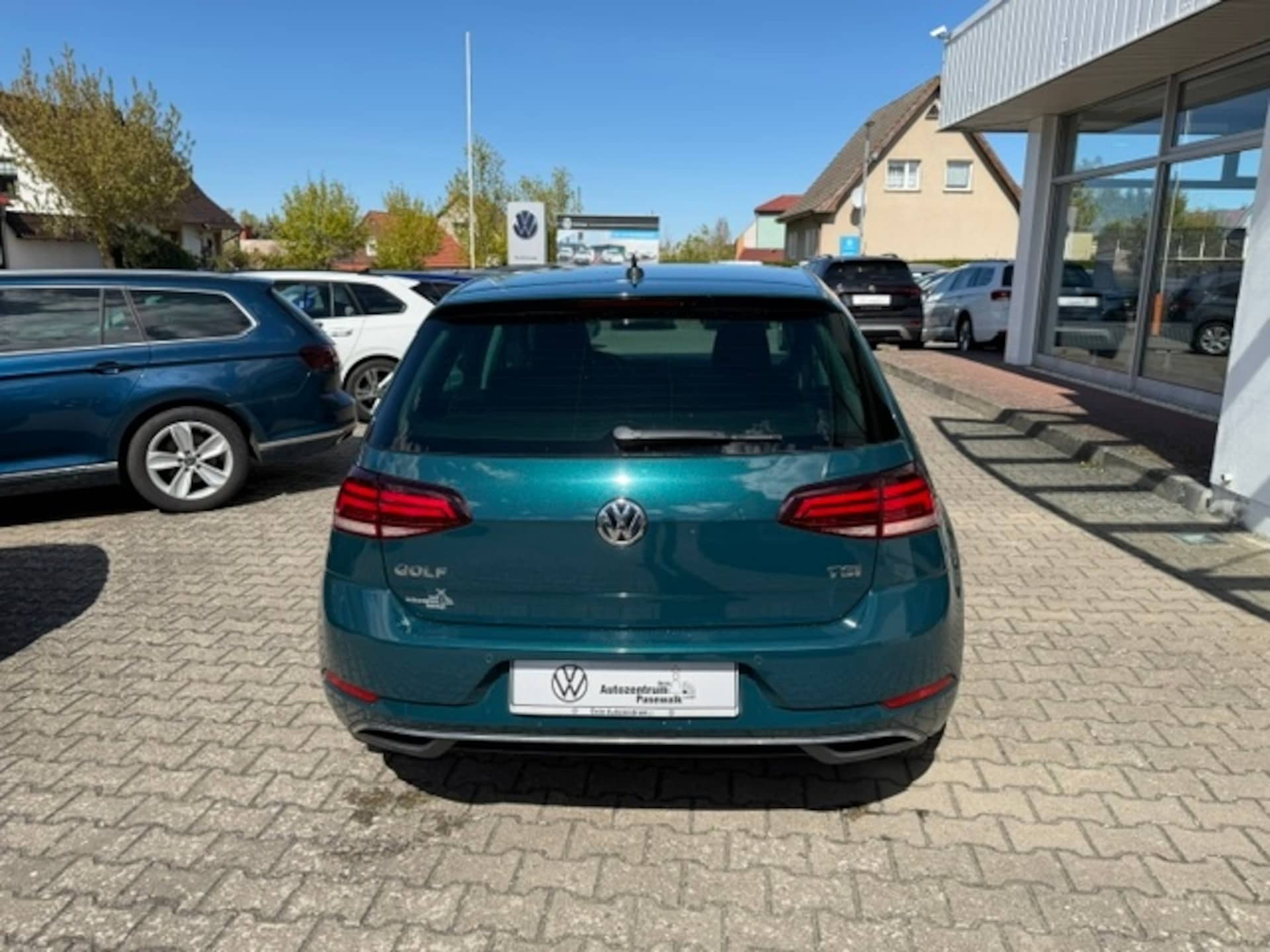 Volkswagen Golf SOUND