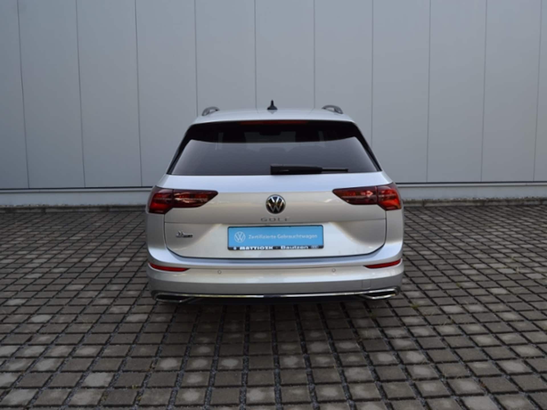 Volkswagen Golf Variant Style