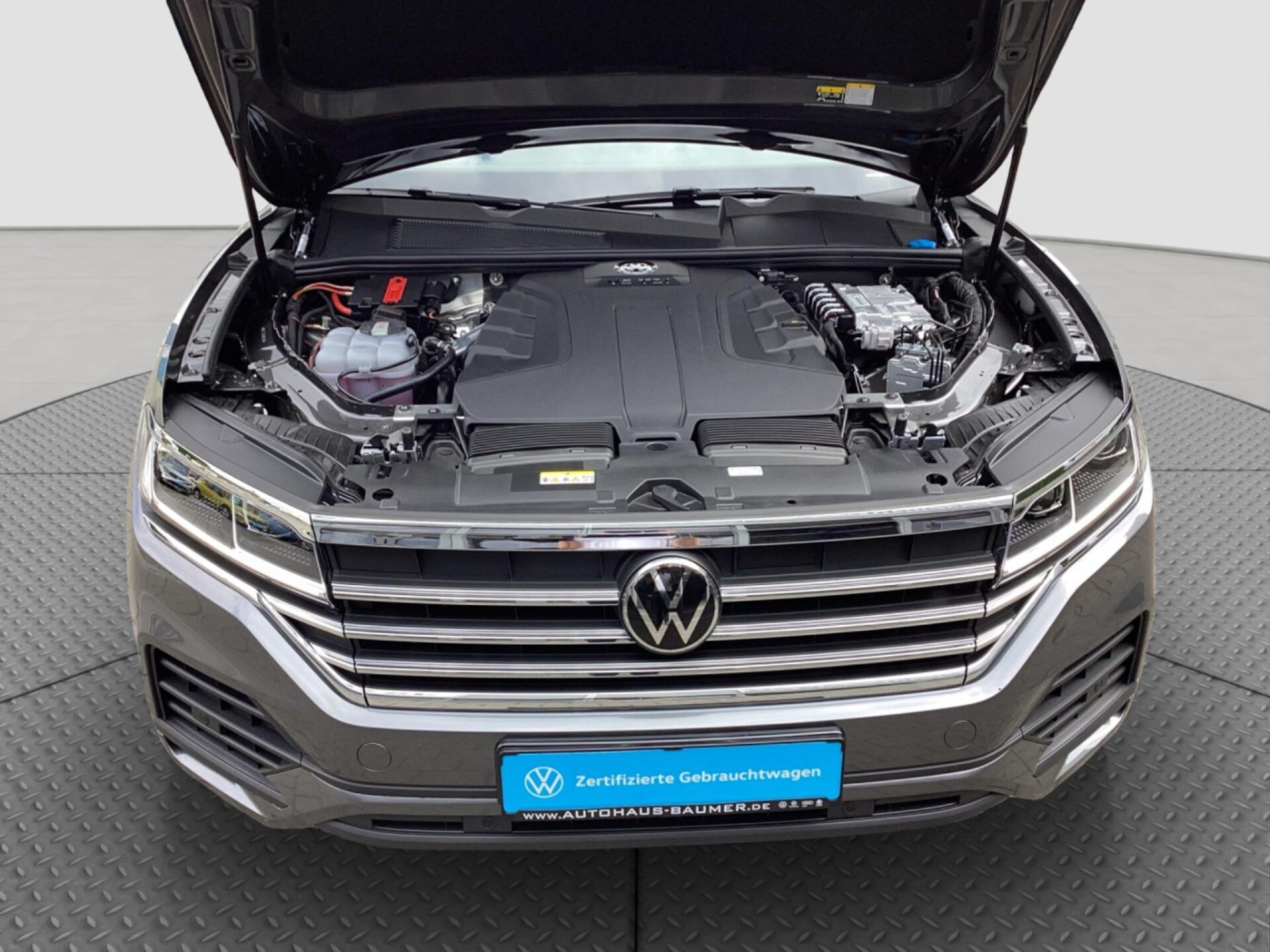 Volkswagen Touareg Basis-Modell