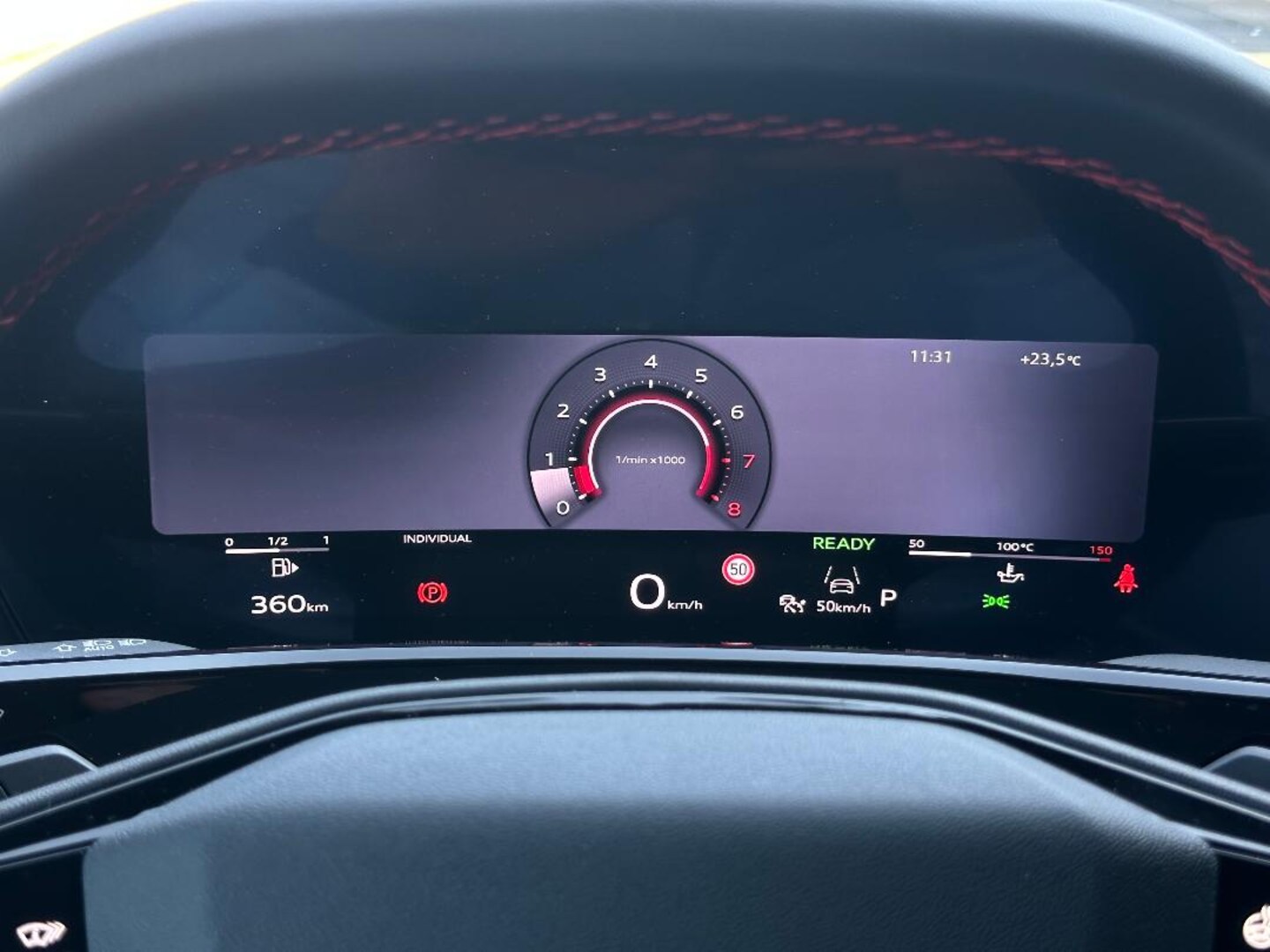 Bild über Audi Q3 SUV TFSI quattro 195 kW S tronic - für weitere Informationen kontaktieren Sie den Audi Partner