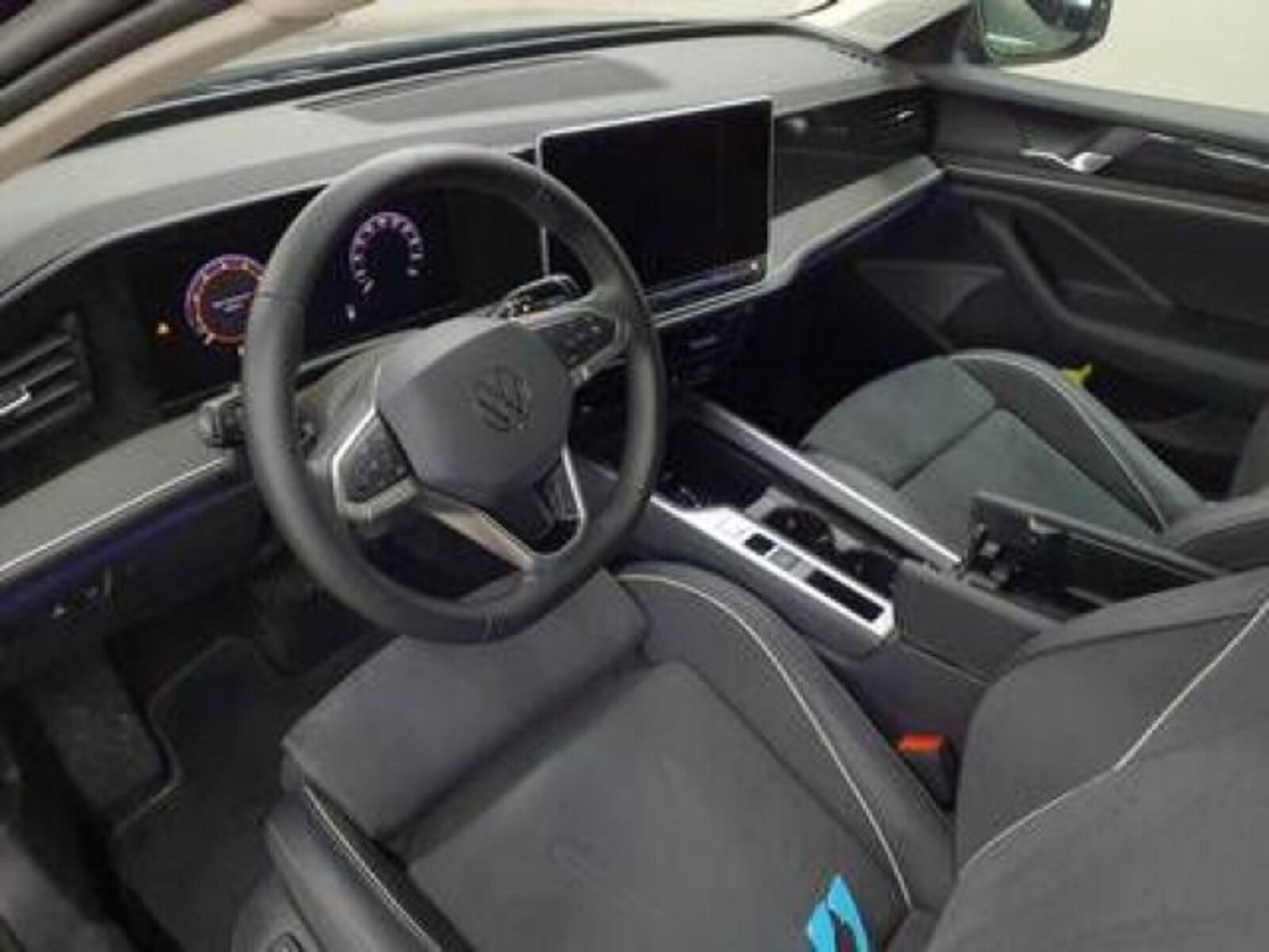 Volkswagen Passat – Bild 4