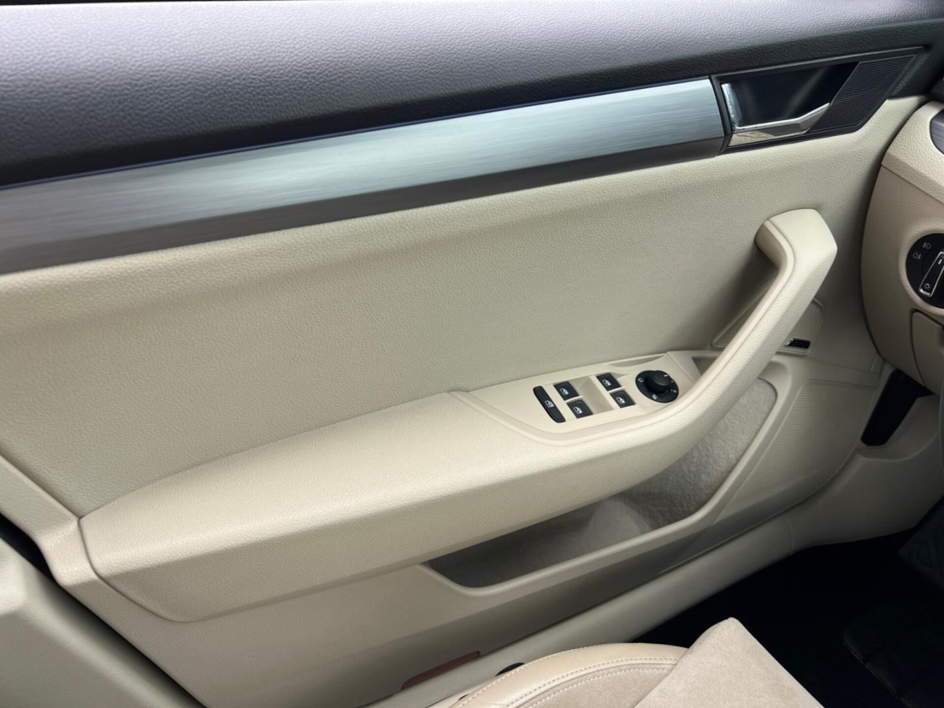 Skoda Superb Combi Style