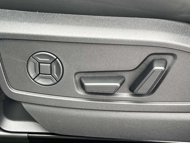 2025 Audi SQ5 Premium Plus - Photo 15