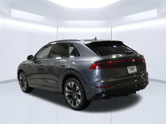 2026 Audi Q8