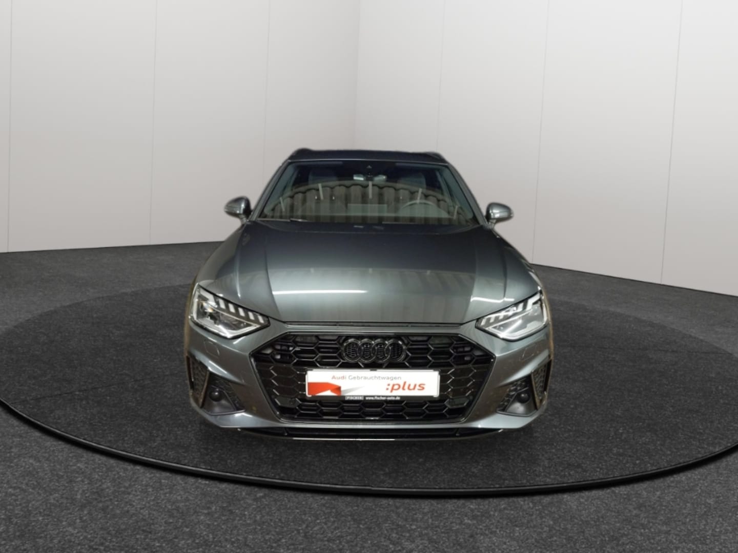 Bild über Audi A4 Avant S line 35 TFSI S tronic - für weitere Informationen kontaktieren Sie den Audi Partner