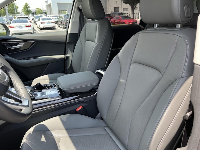 2026 Audi Q7 Premium Plus - Photo 16