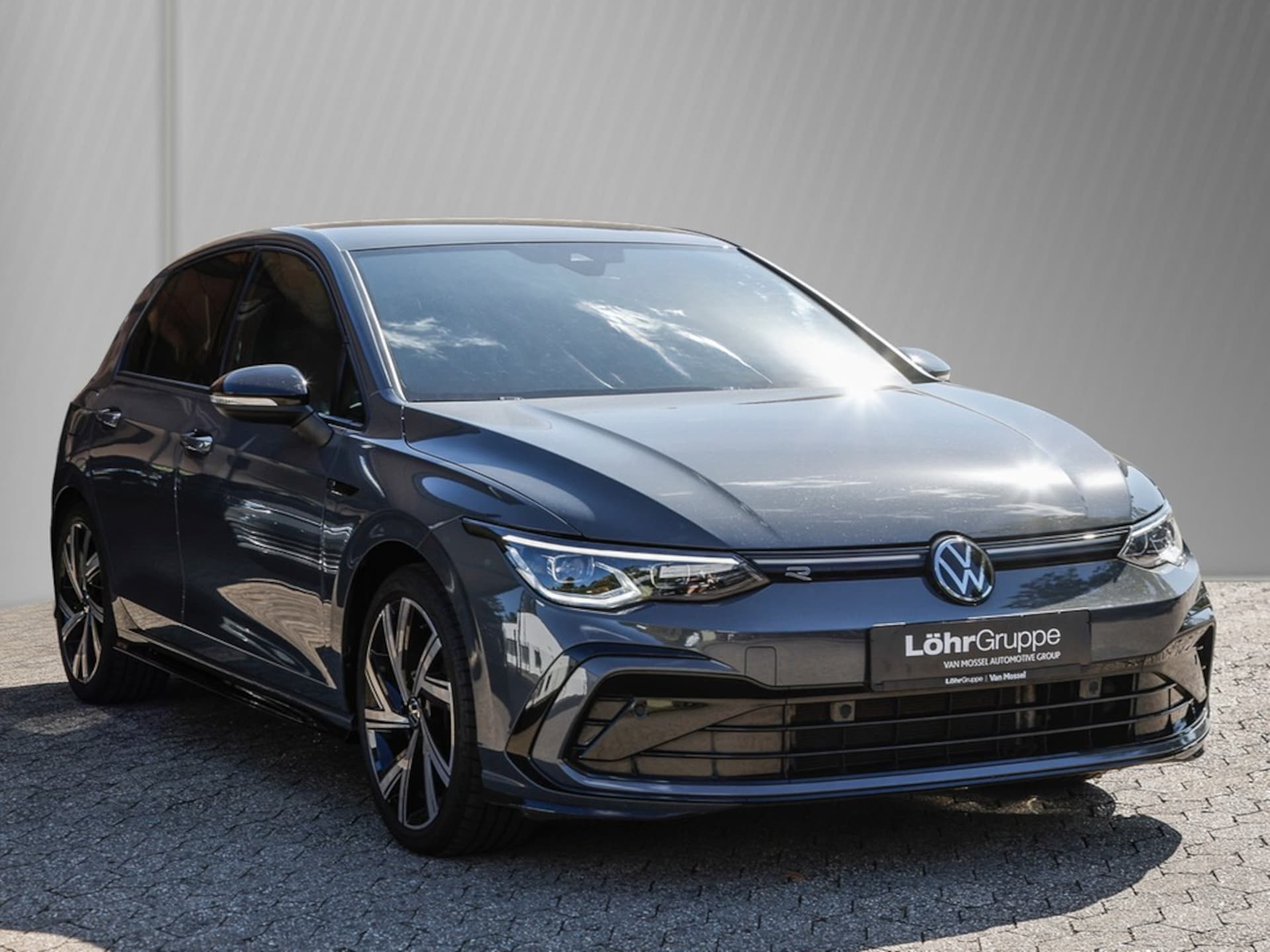Volkswagen Golf R-Line