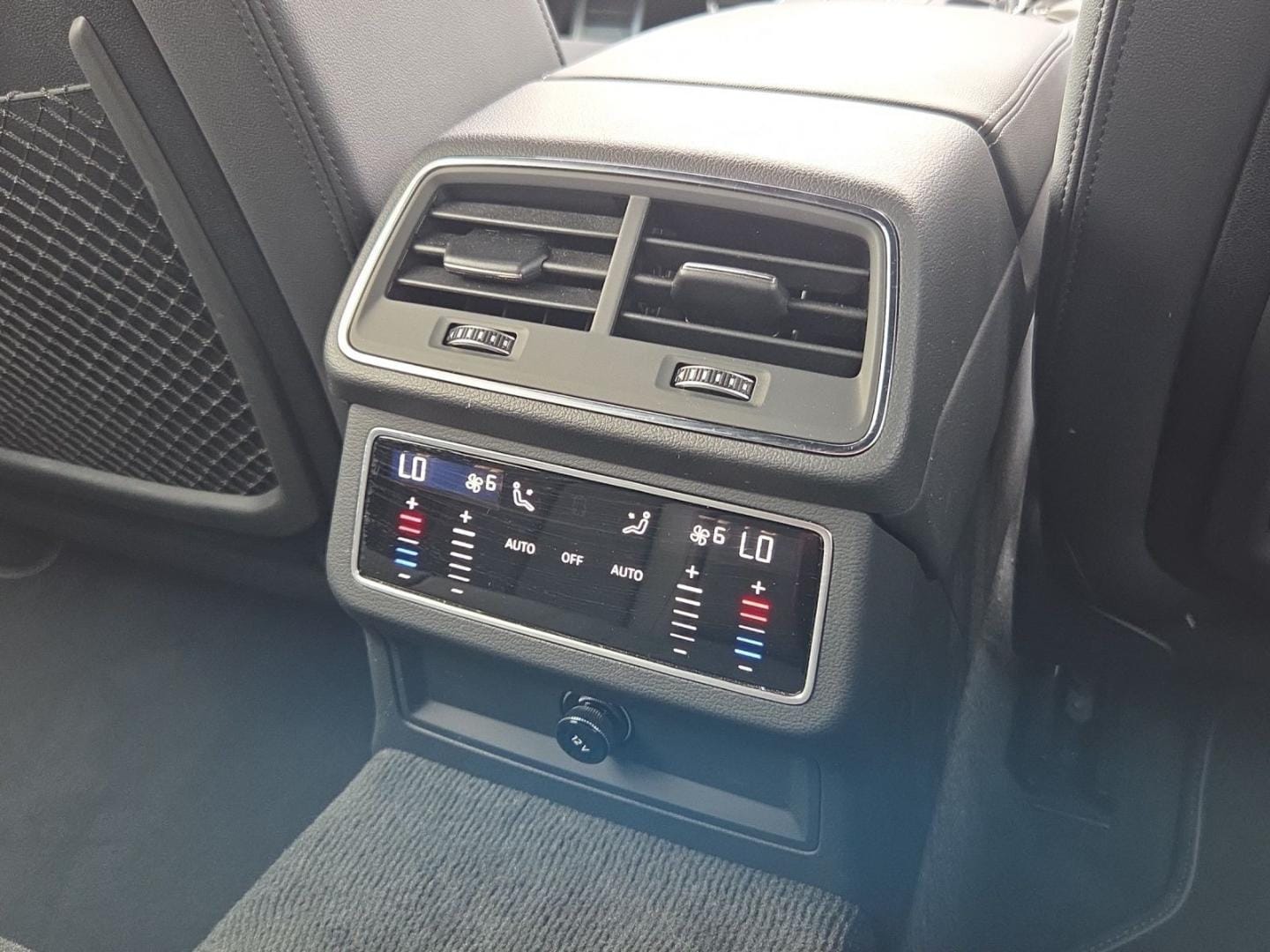 Bild über Audi S6 Avant TDI quattro tiptronic - für weitere Informationen kontaktieren Sie den Audi Partner