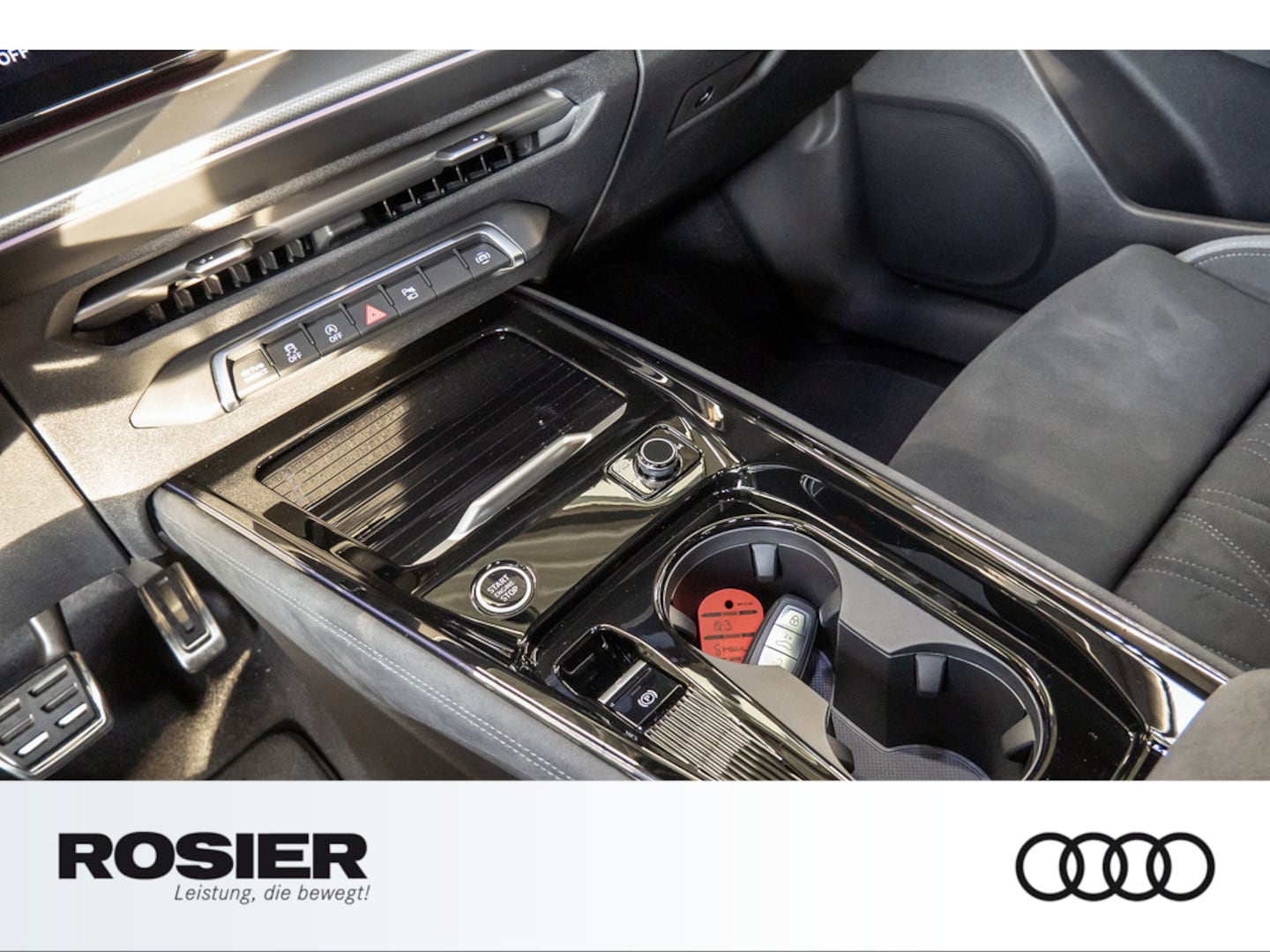 Bild über Audi Q3 Sportback TFSI quattro 195 kW S tronic - für weitere Informationen kontaktieren Sie den Audi Partner