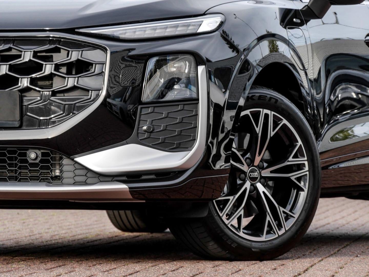 Bild über Audi Q3 SUV e-hybrid e-hybrid 200 kW S tronic - für weitere Informationen kontaktieren Sie den Audi Partner