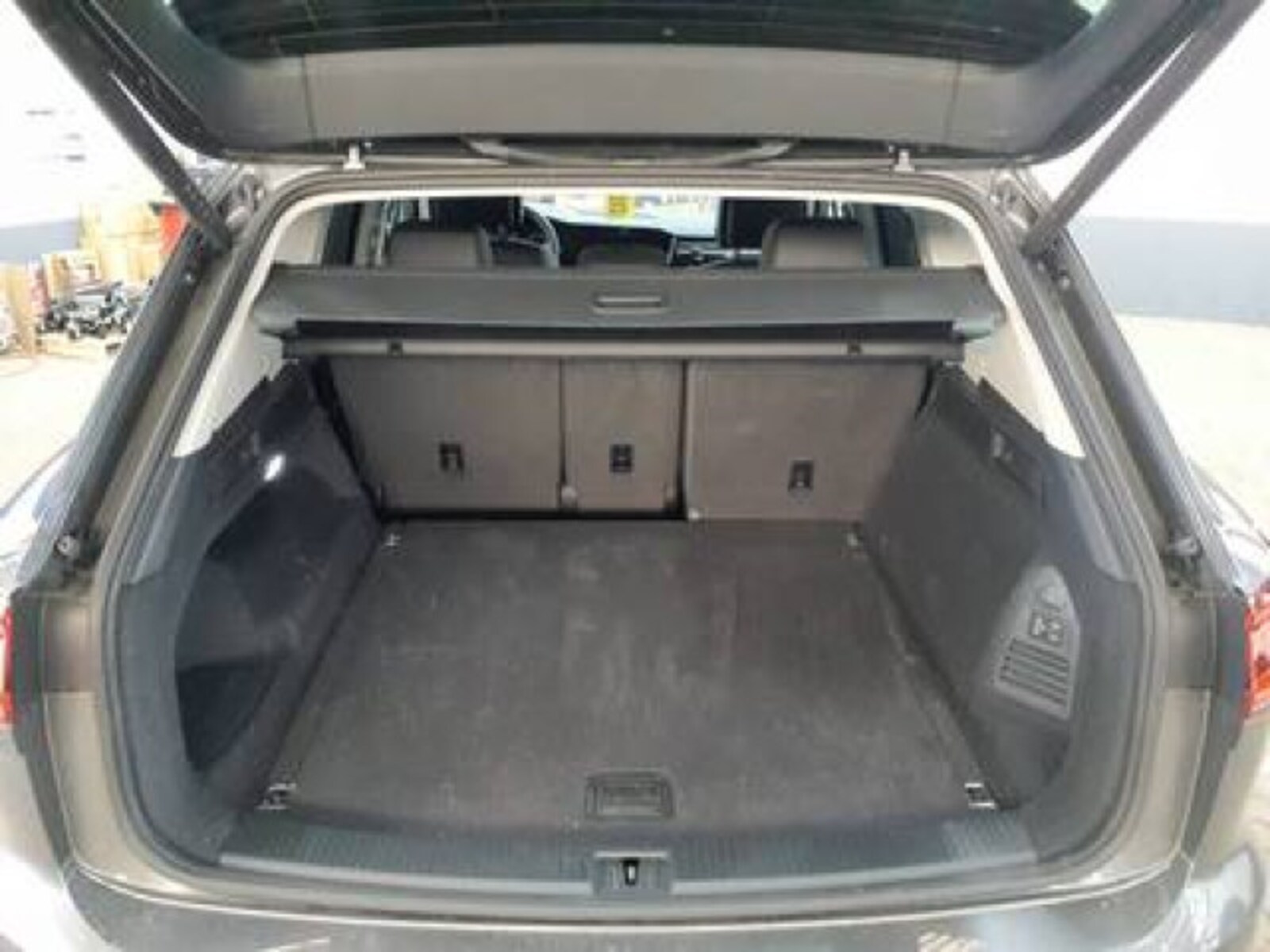 Volkswagen Touareg – Bild 11