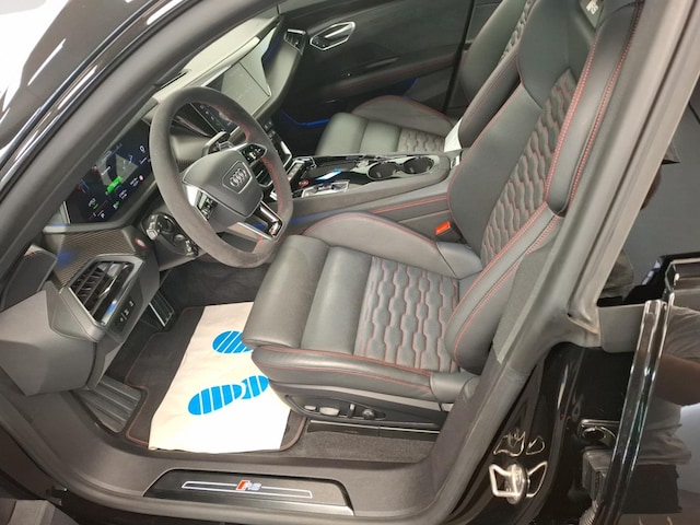 Audi e-tron GT RS