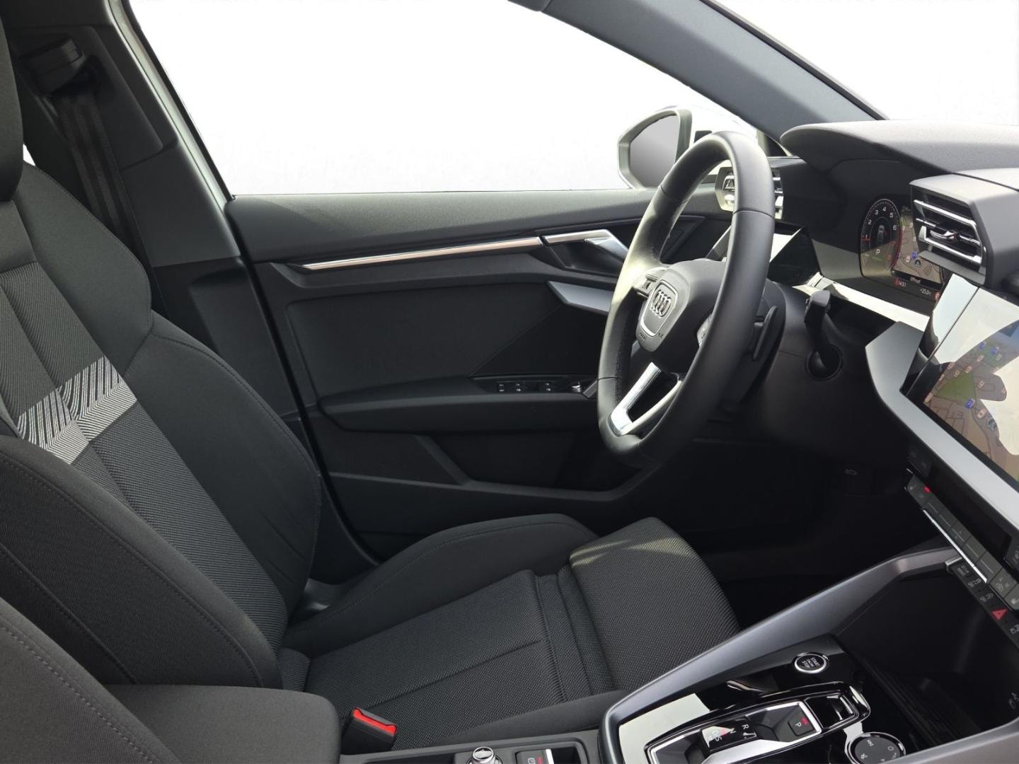 Bild über Audi A3 allstreet TFSI quattro S tronic - für weitere Informationen kontaktieren Sie den Audi Partner