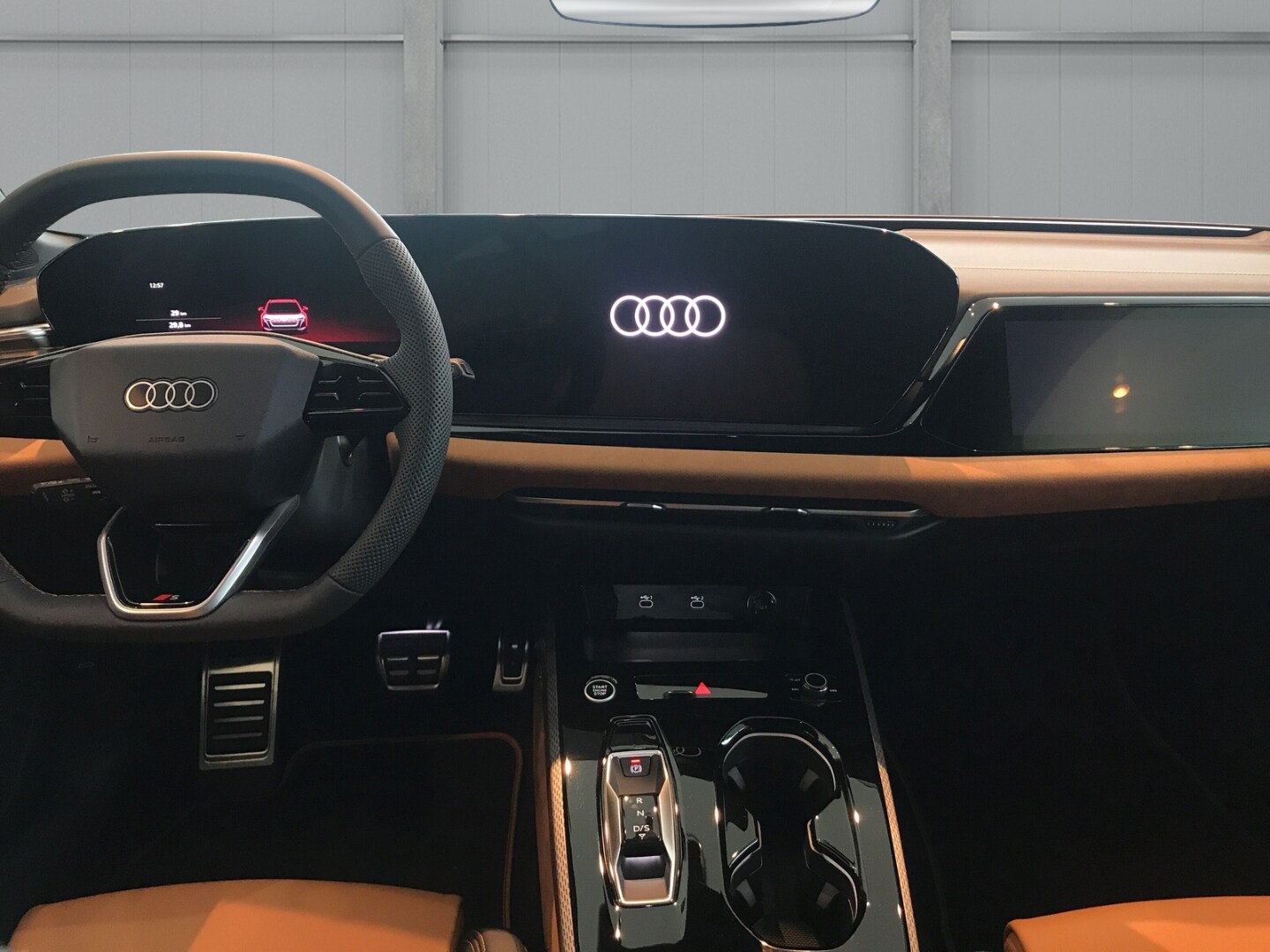 Bild über Audi A5 Avant TDI quattro 150 kW S tronic - für weitere Informationen kontaktieren Sie den Audi Partner