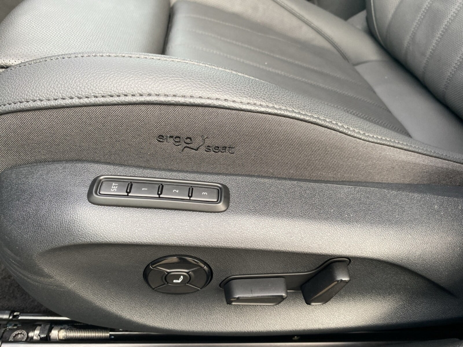 Škoda Superb Combi – Bild 12