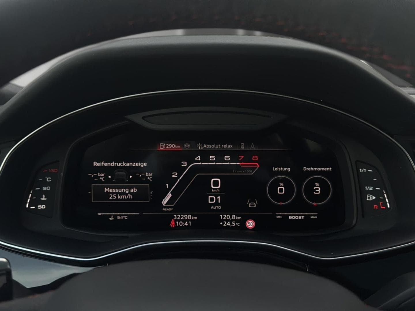 Bild über Audi RS Q8 TFSI quattro tiptronic - für weitere Informationen kontaktieren Sie den Audi Partner