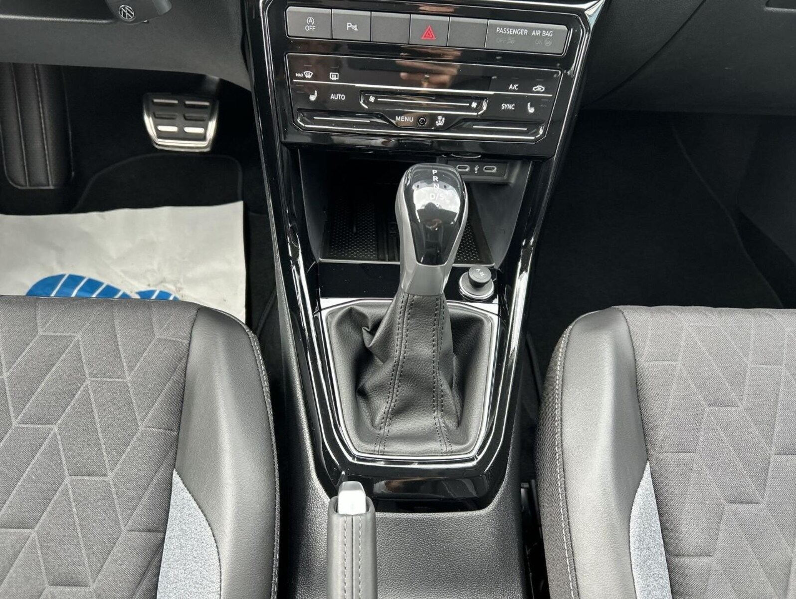 Volkswagen T-Cross – Bild 14