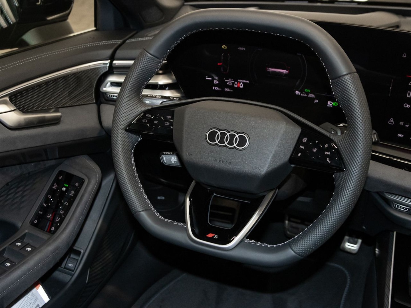 Bild über Audi A6 Avant e-hybrid e-hybrid quattro 220 kW S tronic - für weitere Informationen kontaktieren Sie den Audi Partner