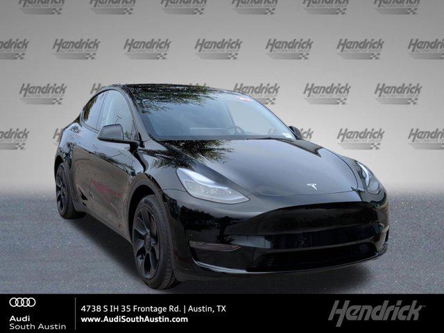 2025 Tesla Model Y Long Range Rear Wheel Drive's photo