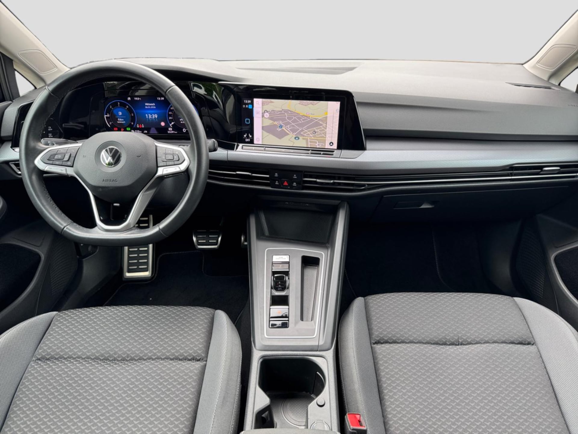 Volkswagen Golf Active