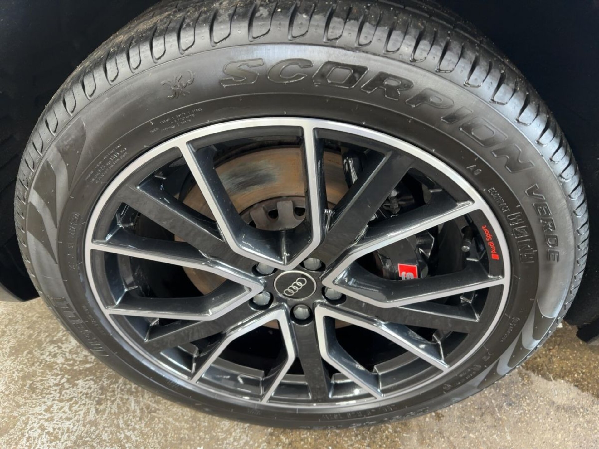 Audi SQ5 SUV