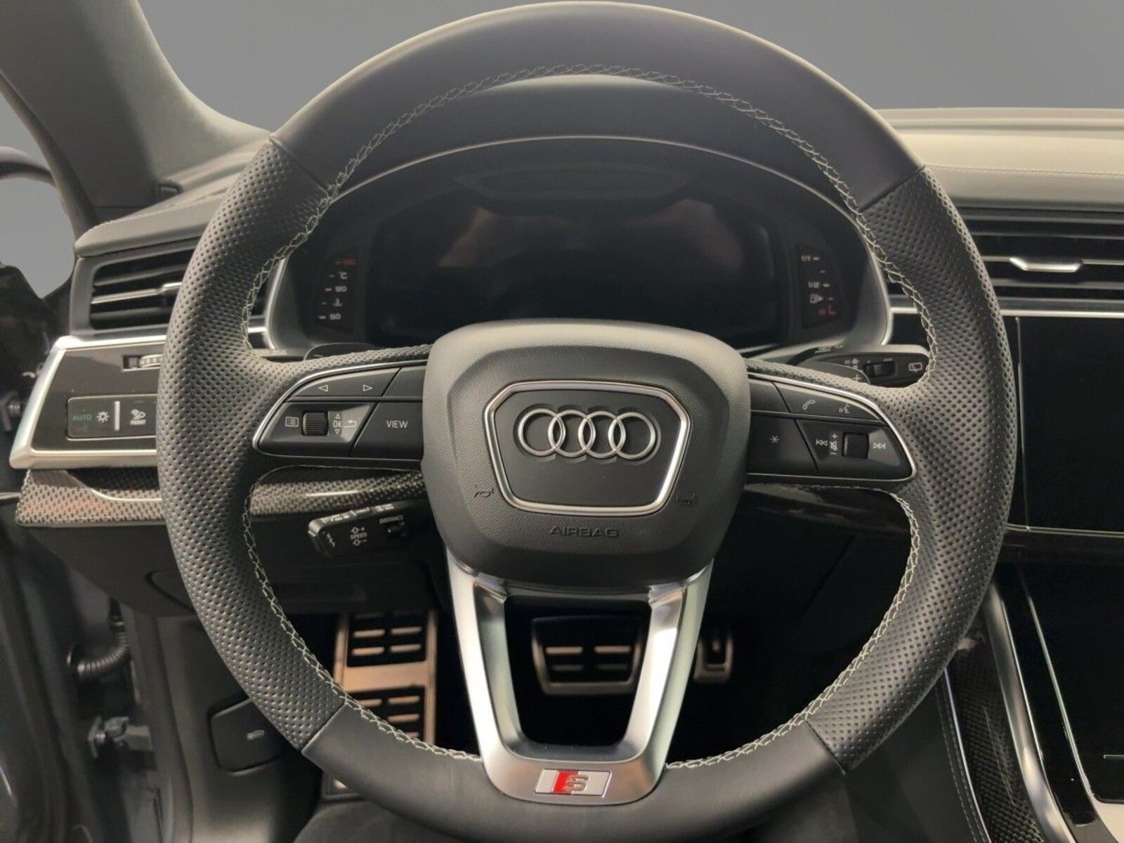 Audi SQ8 – Bild 13