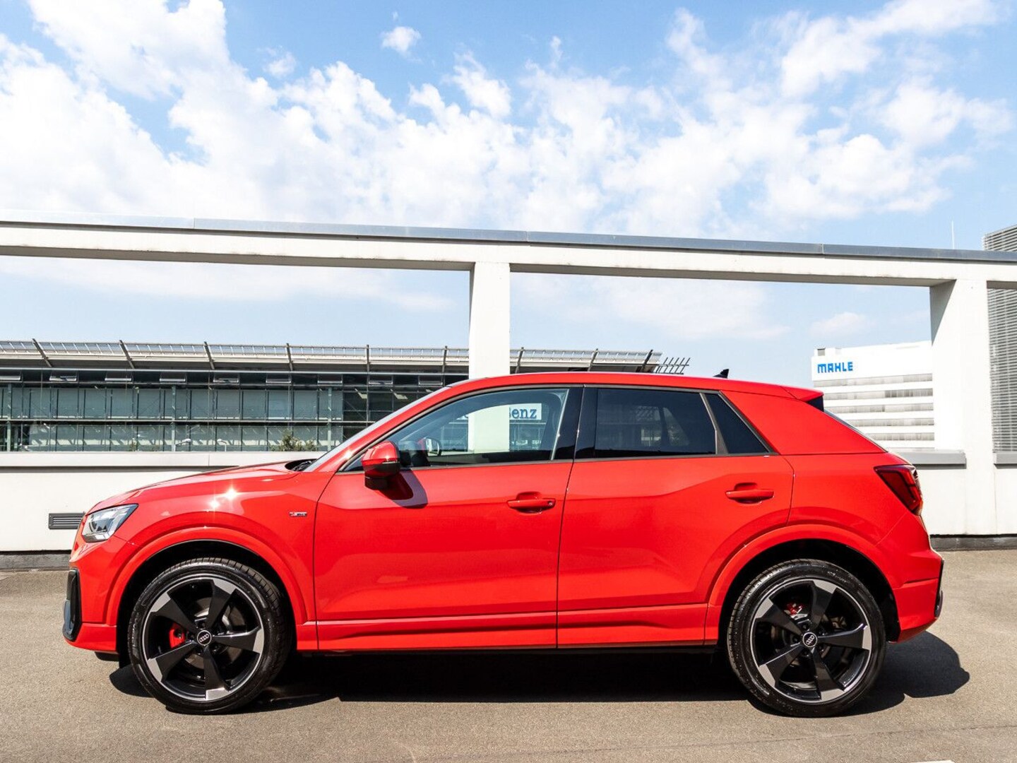 Bild über Audi Q2 S line 35 TFSI S tronic - für weitere Informationen kontaktieren Sie den Audi Partner