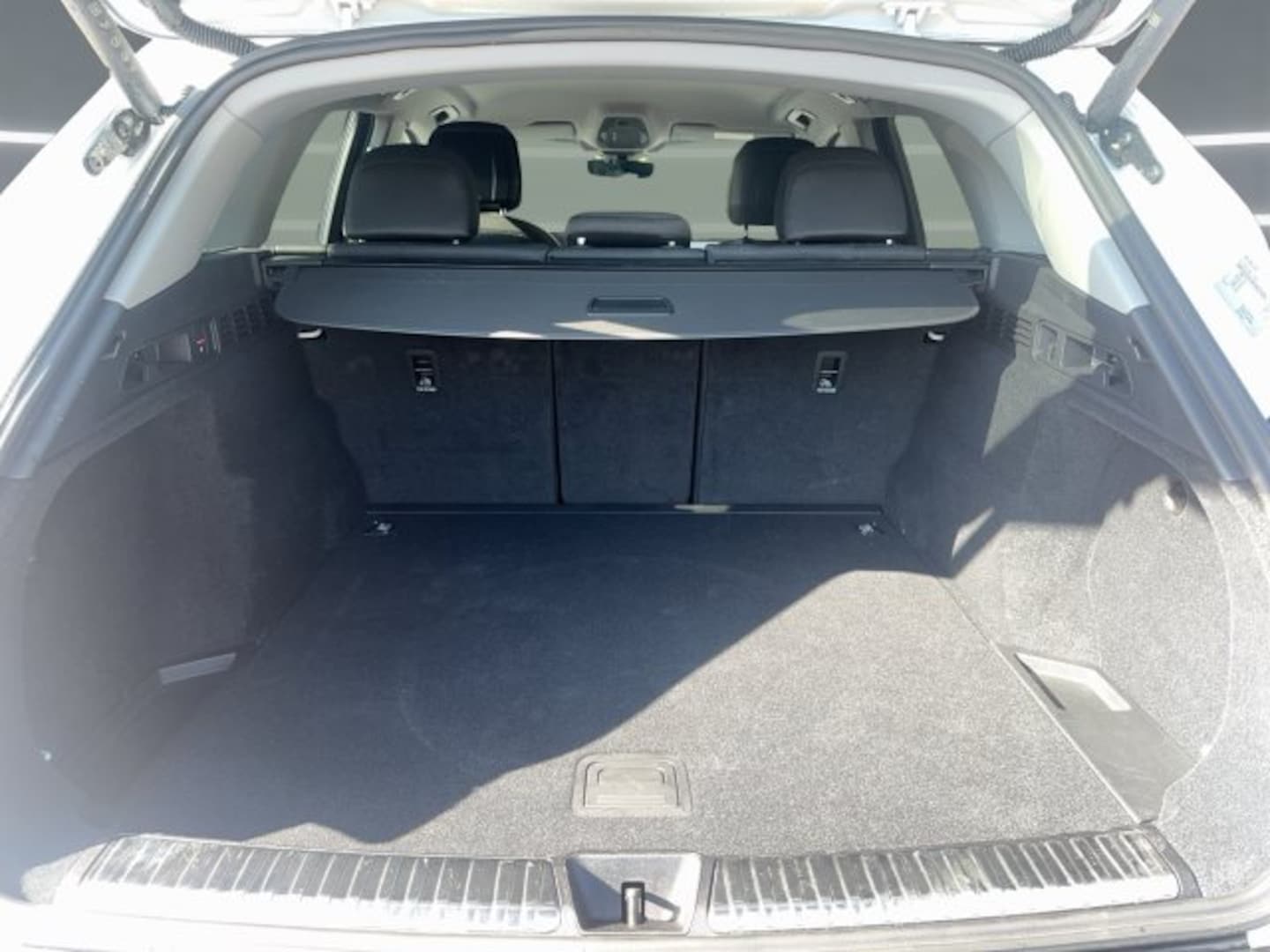 Bild über Audi Q5 SUV TFSI 150 kW S tronic - für weitere Informationen kontaktieren Sie den Audi Partner