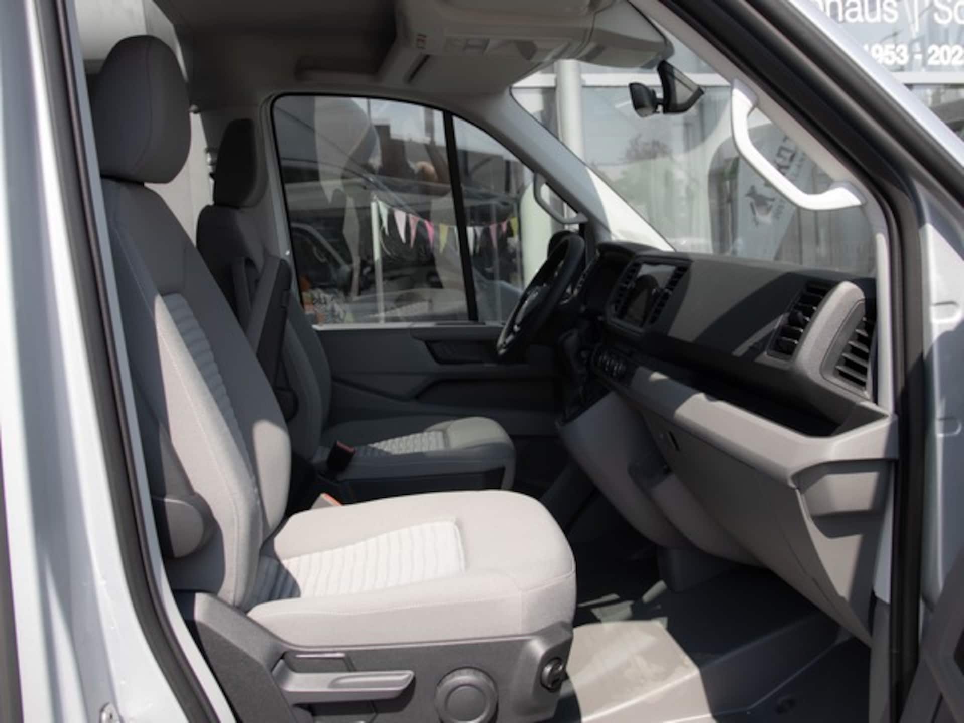 Volkswagen Grand California 600