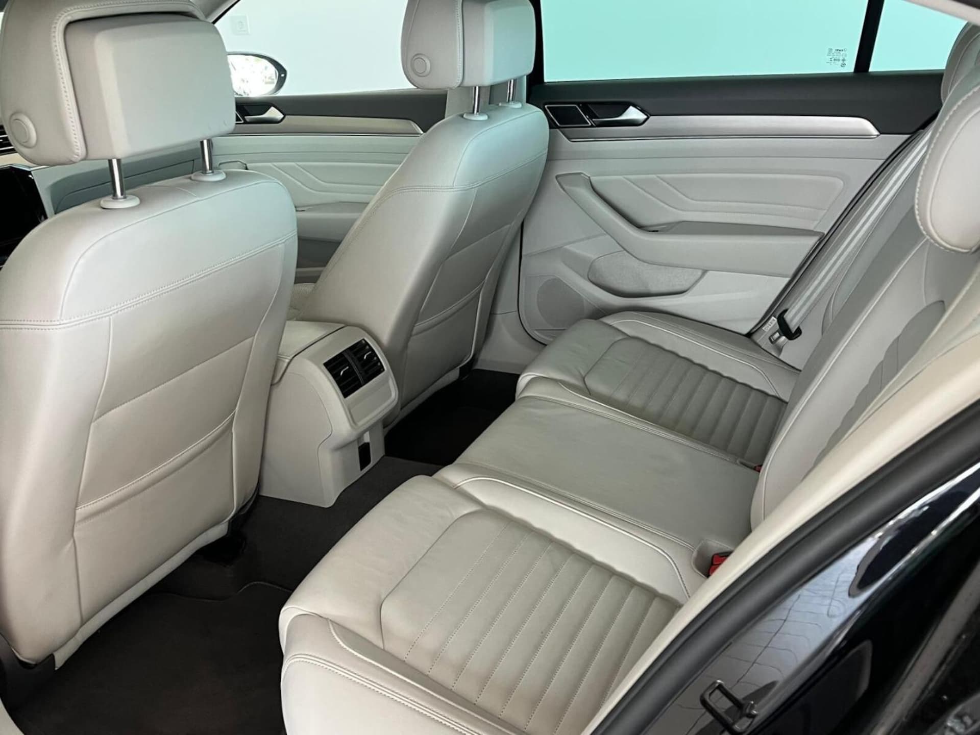 Volkswagen Passat Elegance