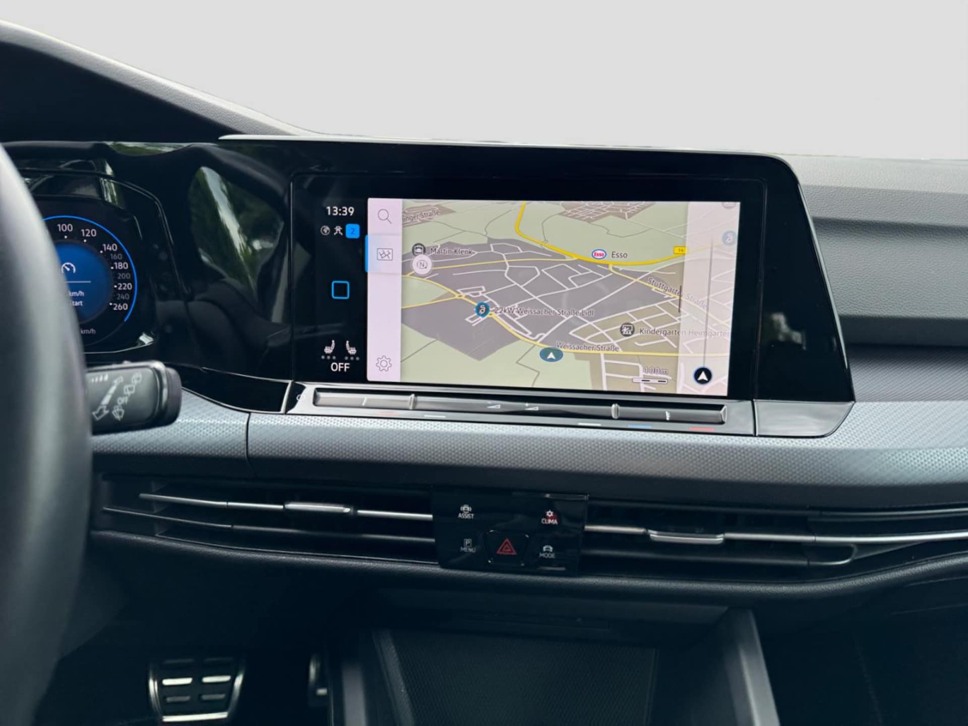 Volkswagen Golf Active