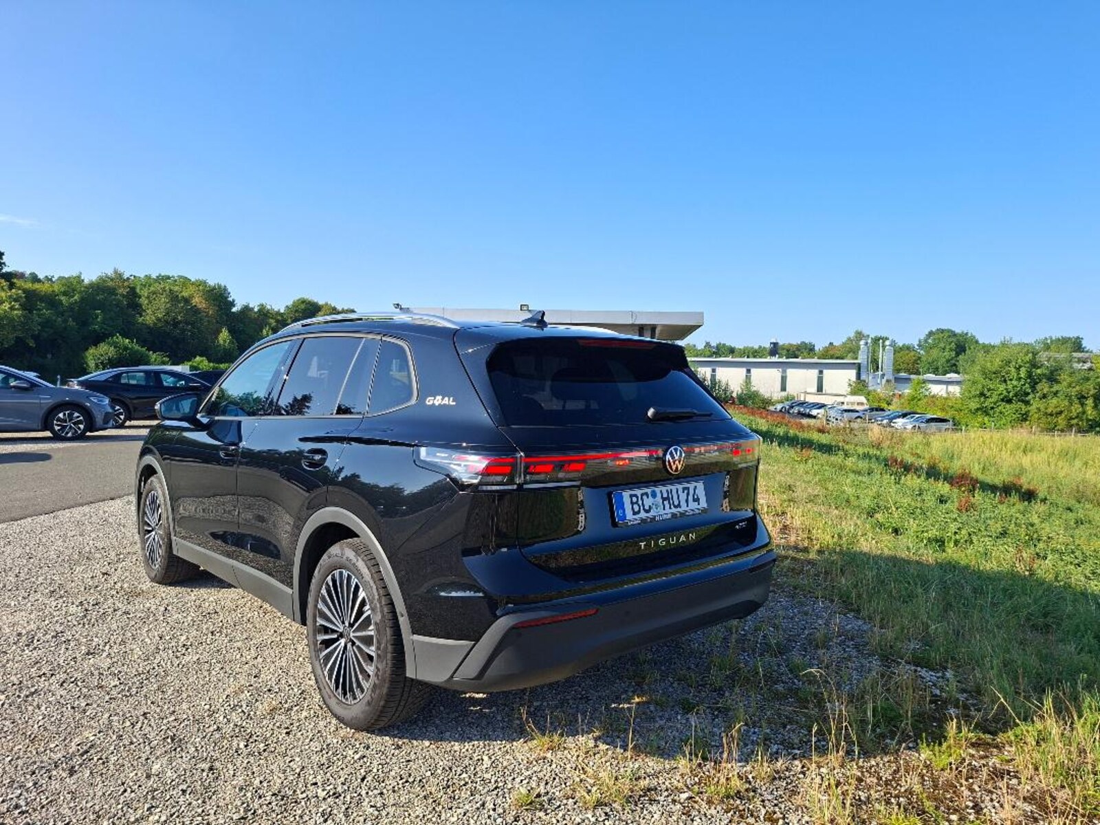Volkswagen Tiguan – Bild 12