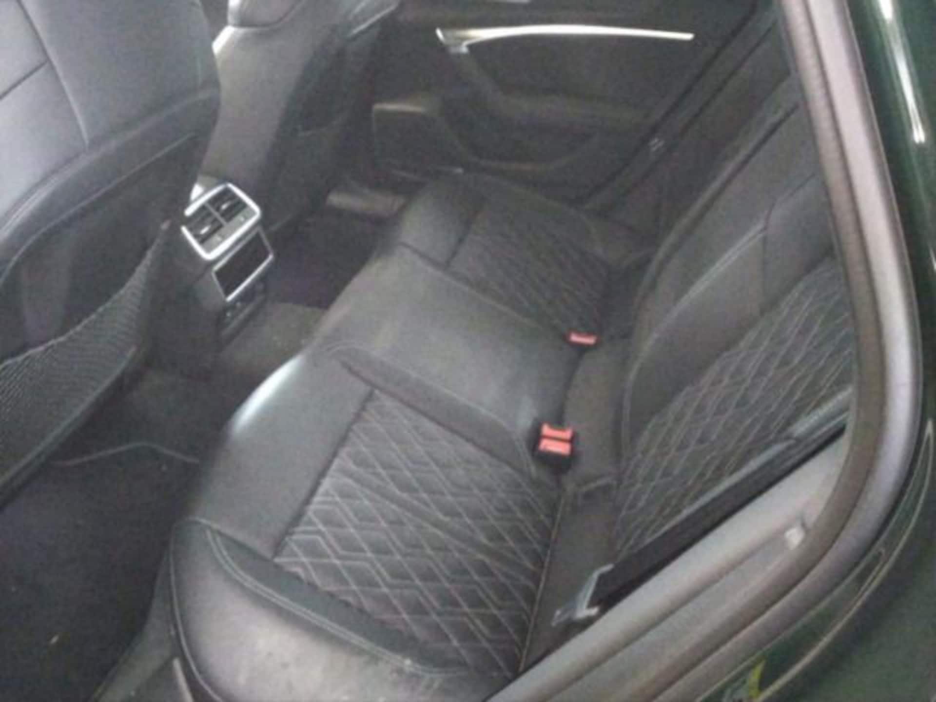 Audi S6 Avant