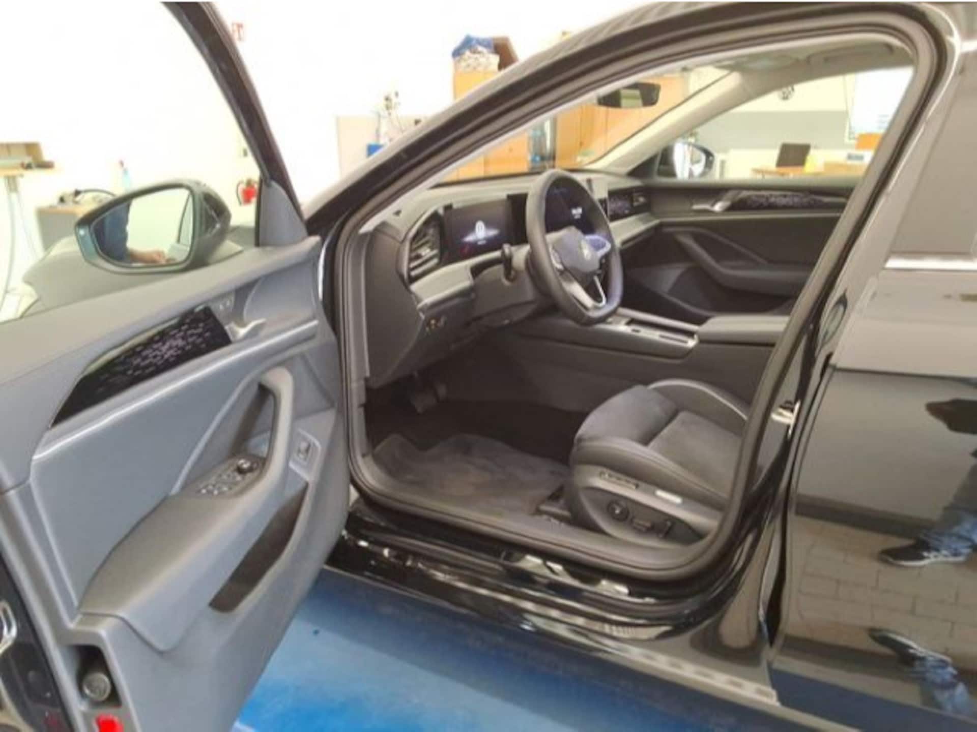 Volkswagen Passat Business