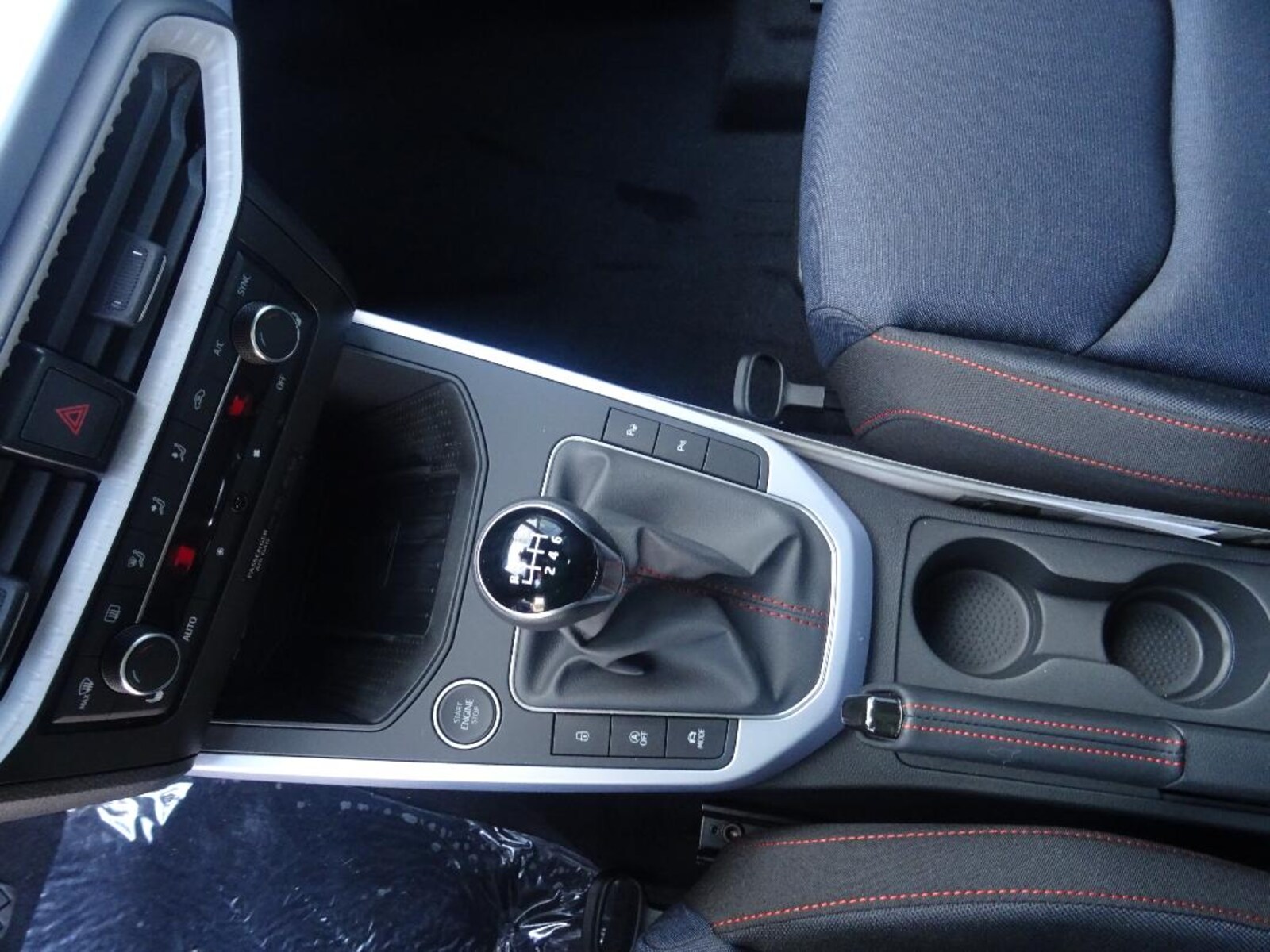 SEAT Arona – Bild 10