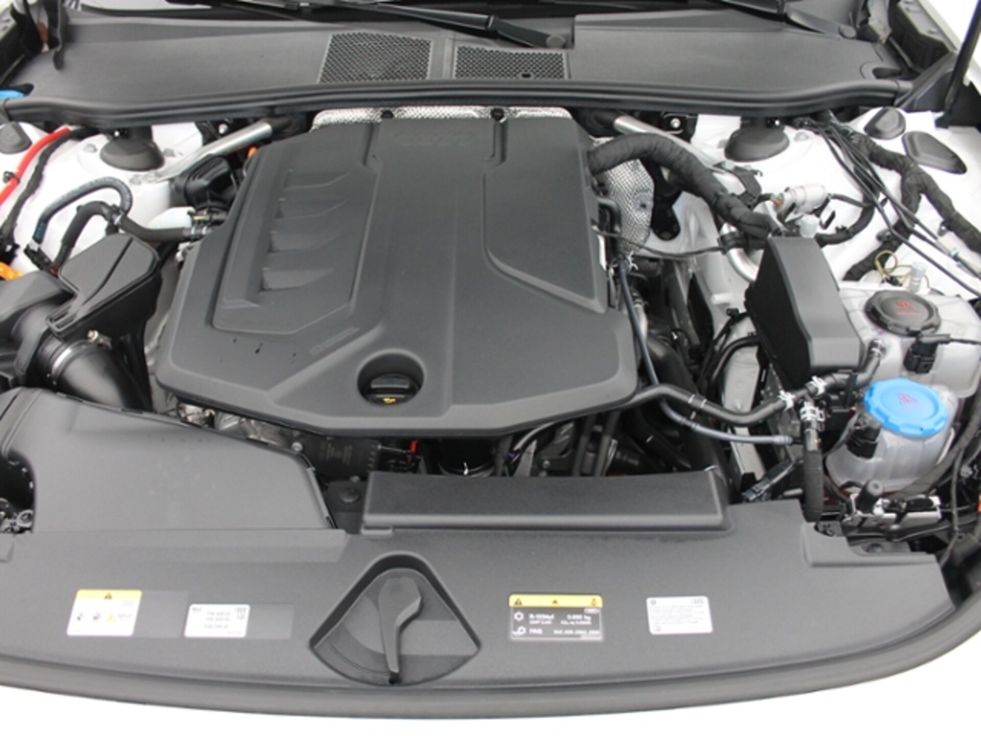 Audi A5 Avant e-hybrid