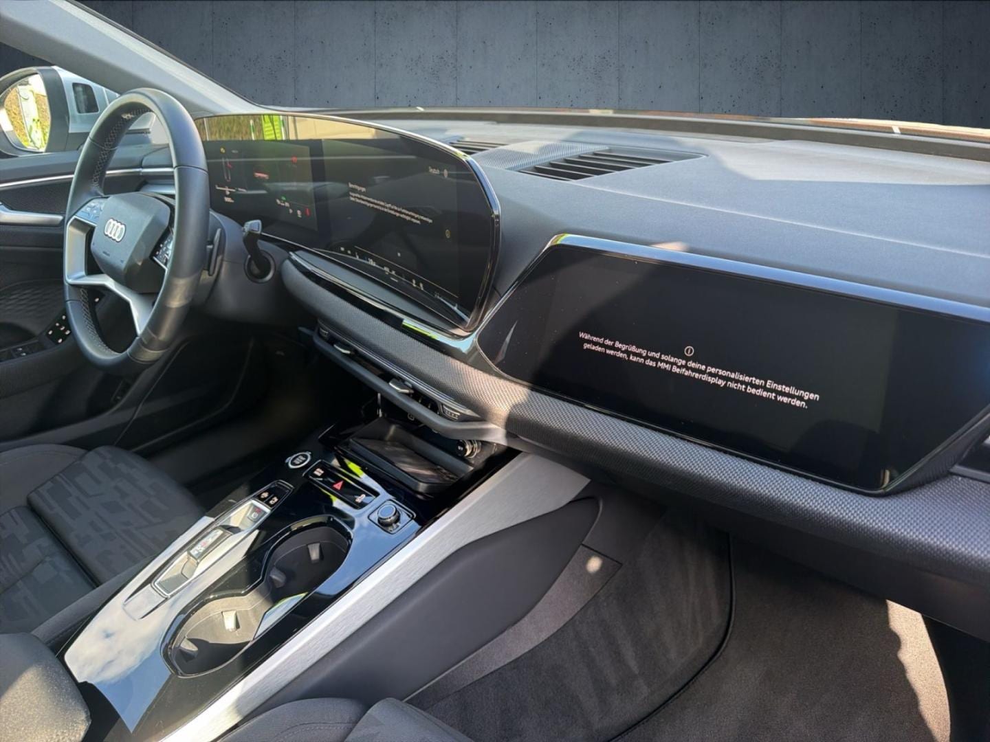 Bild über Audi A6 Avant TDI quattro 150 kW S tronic - für weitere Informationen kontaktieren Sie den Audi Partner