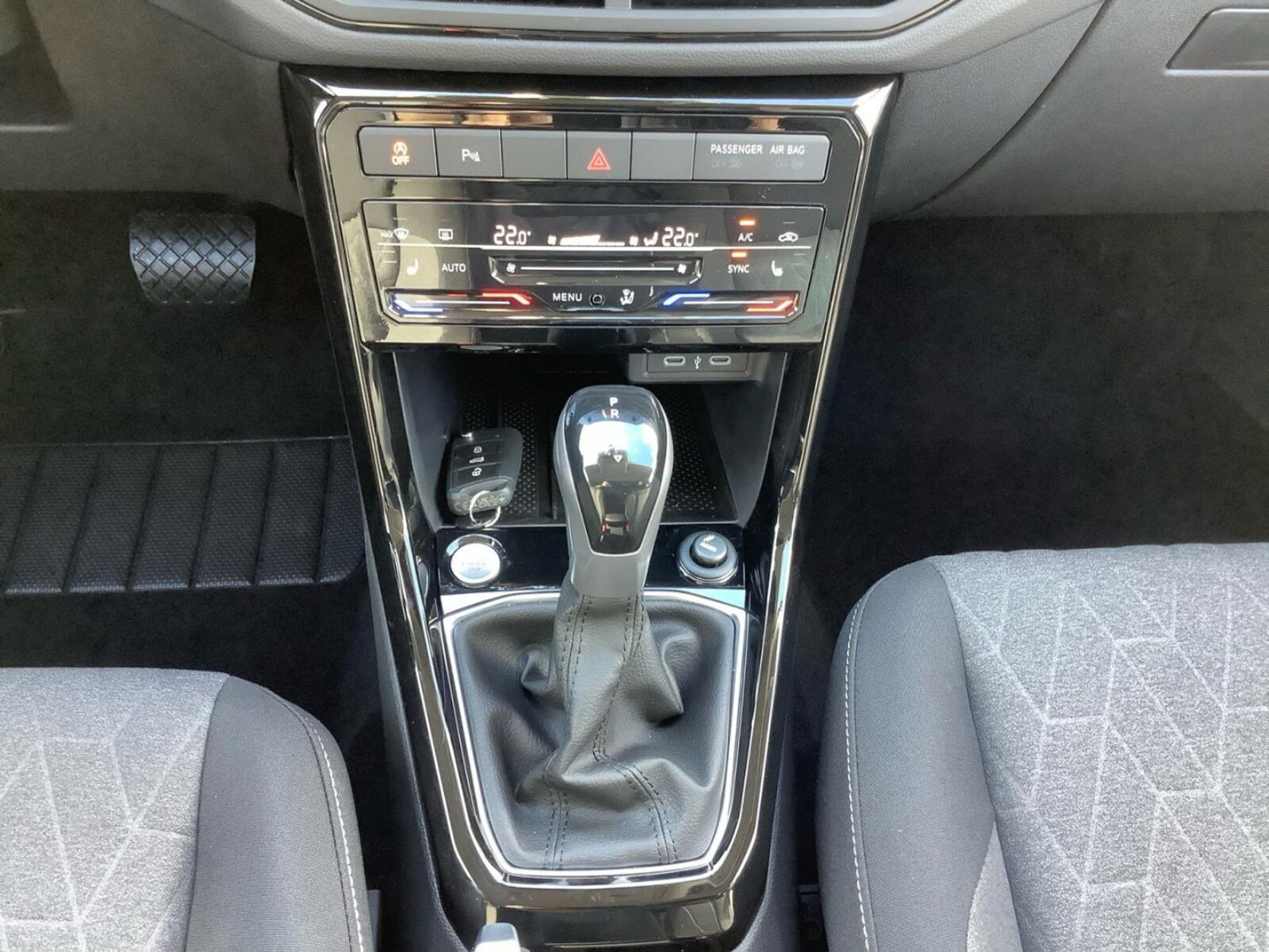 Volkswagen T-Cross – Bild 11