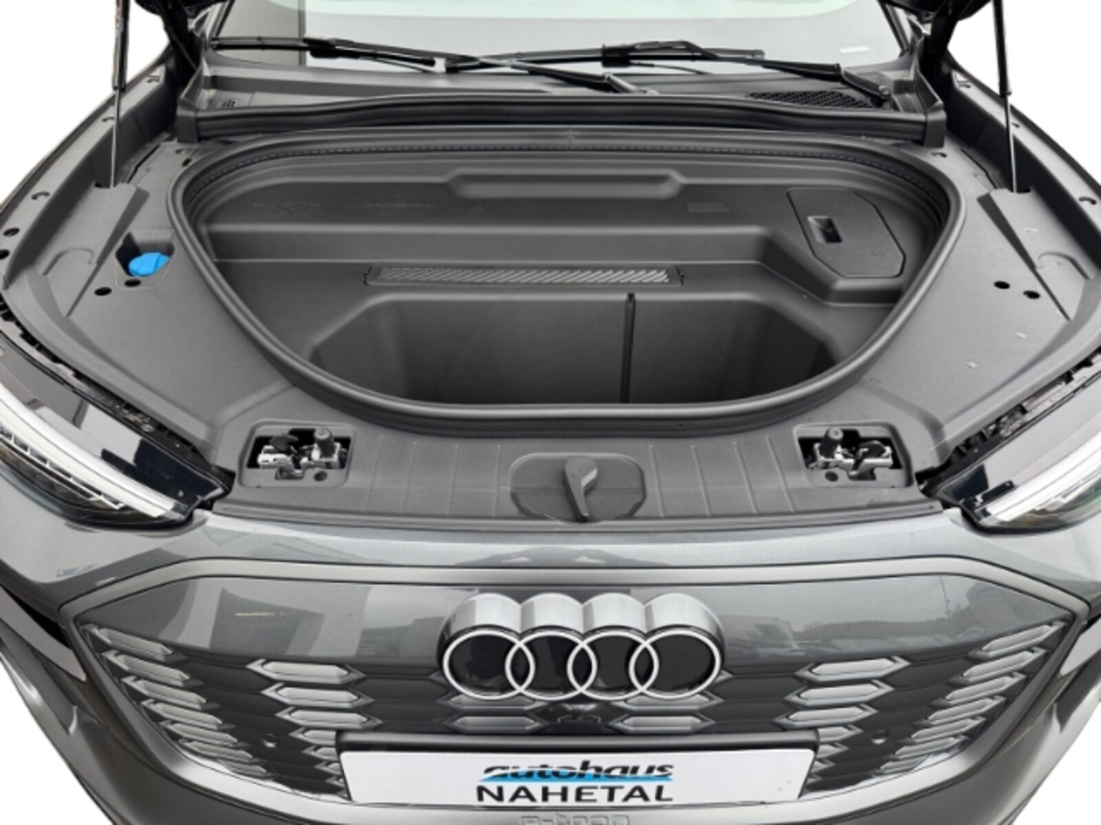 Audi Q6 e-tron – Bild 8