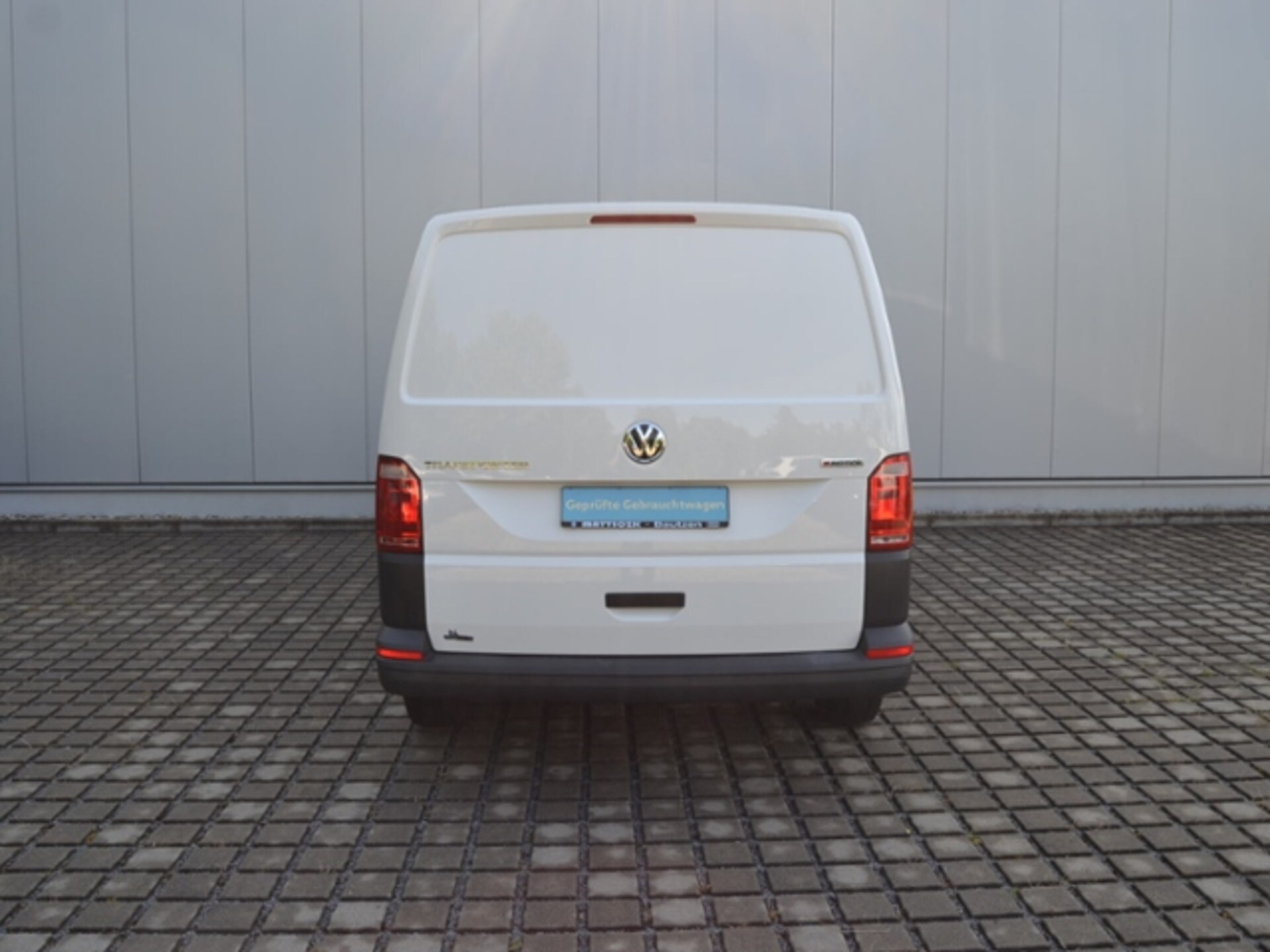 Volkswagen T6 Transporter Kasten kurzer Radstand