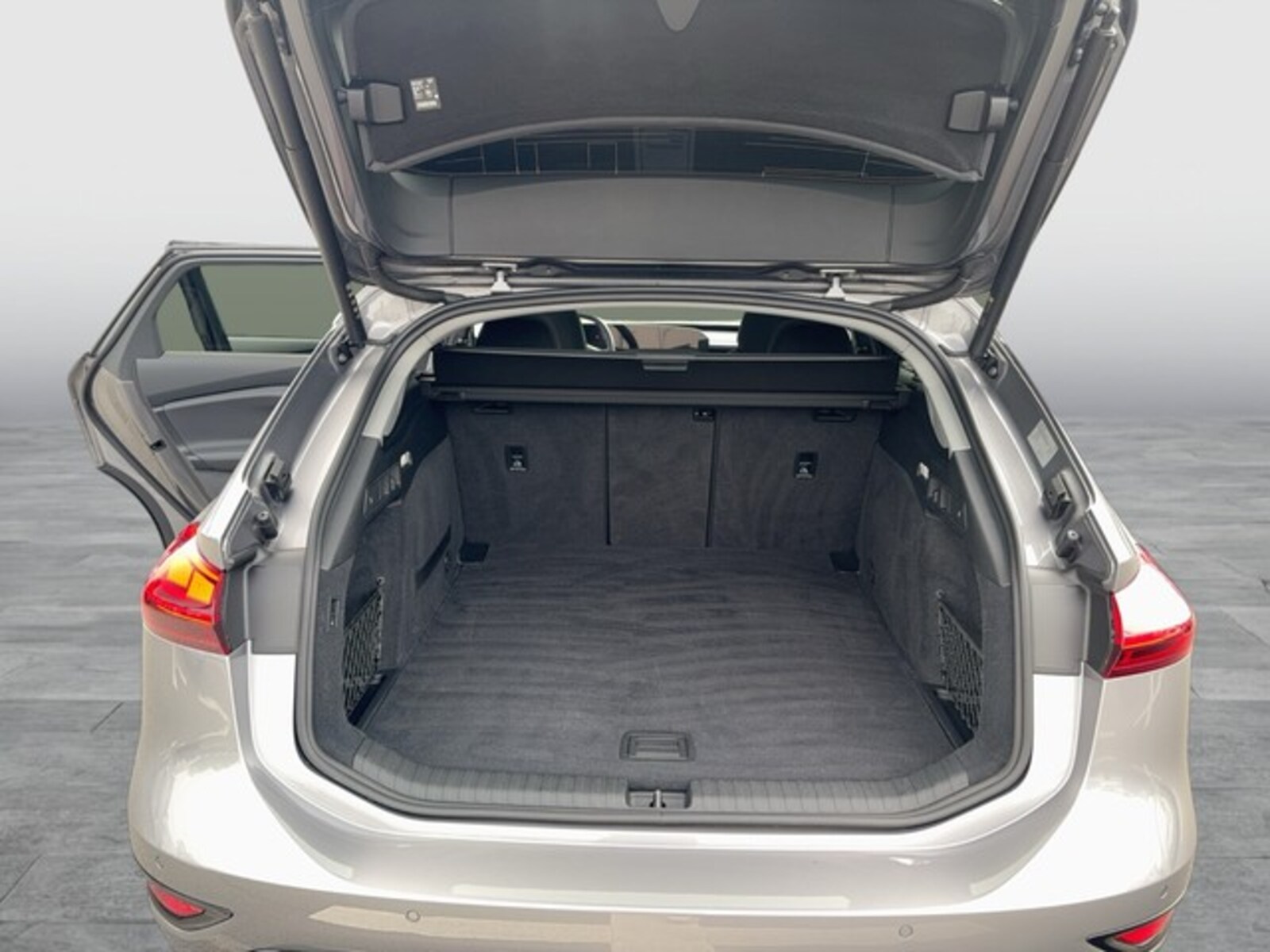 Audi A6 Avant e-tron – Bild 12