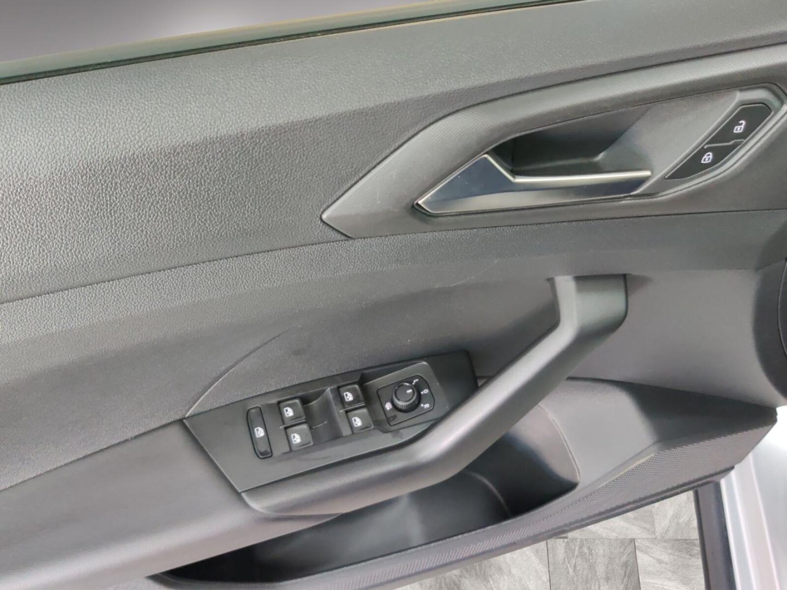 Volkswagen T-Cross – Bild 10