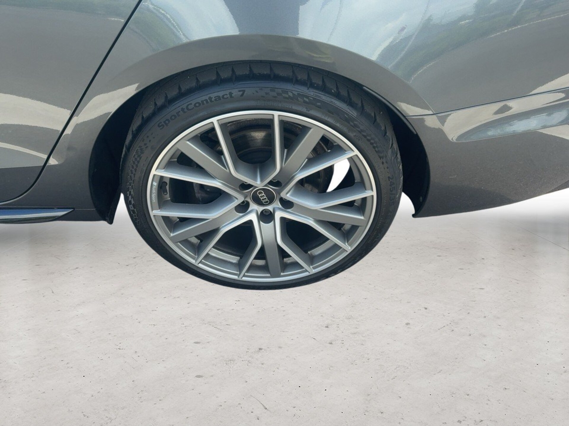 Audi A4 Avant S line