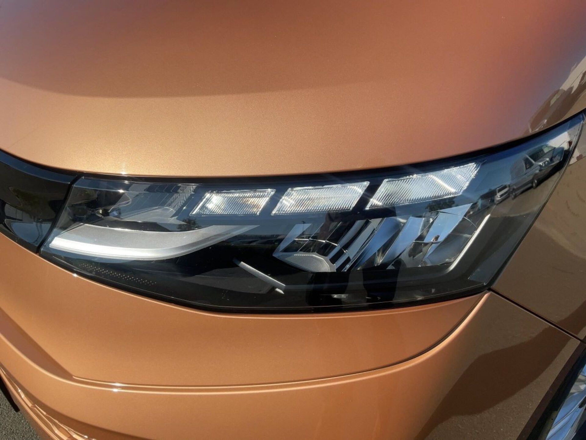 Volkswagen Multivan Basis-Modell